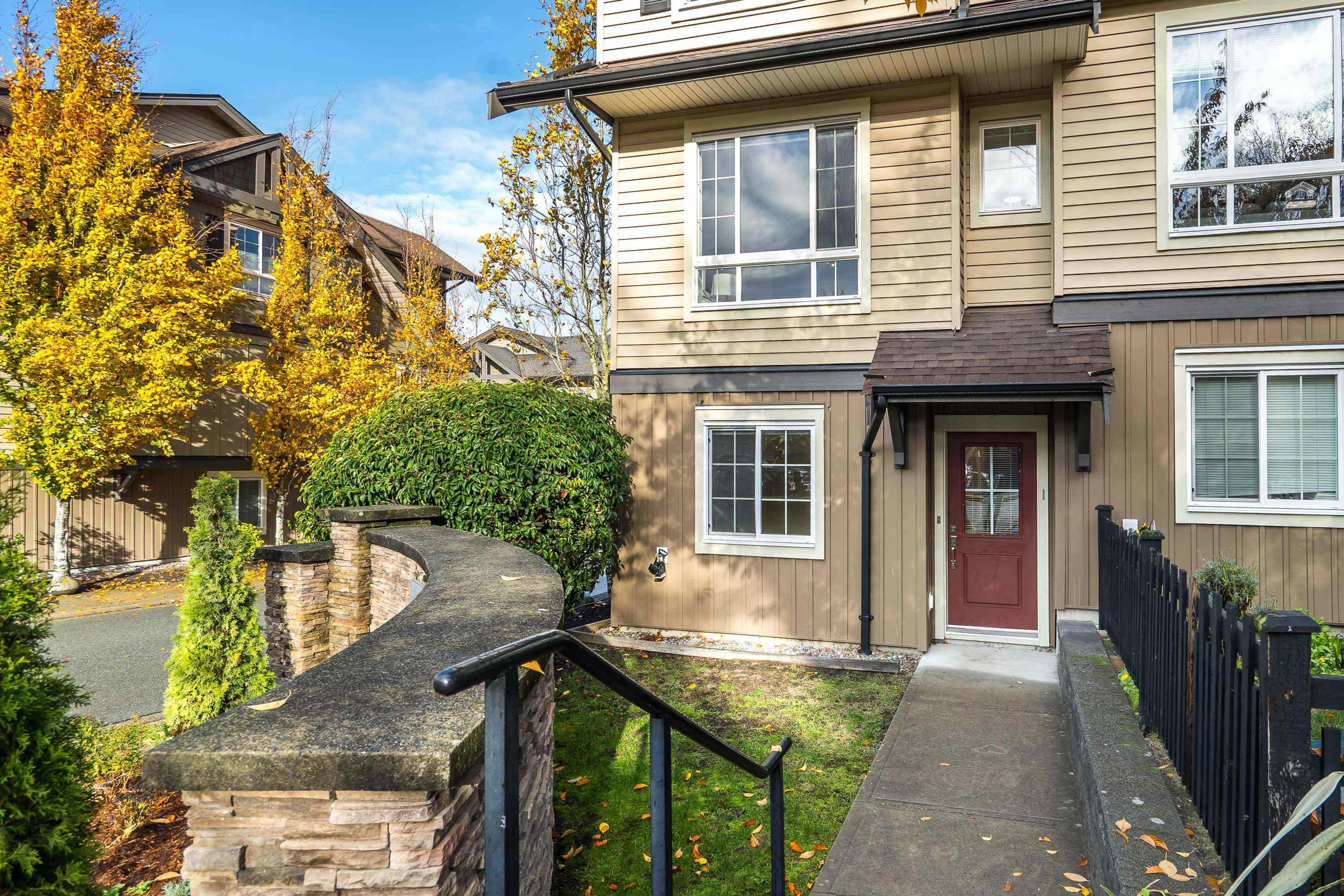 21867 50 Avenue, Langley - Exteriors - Photo 7