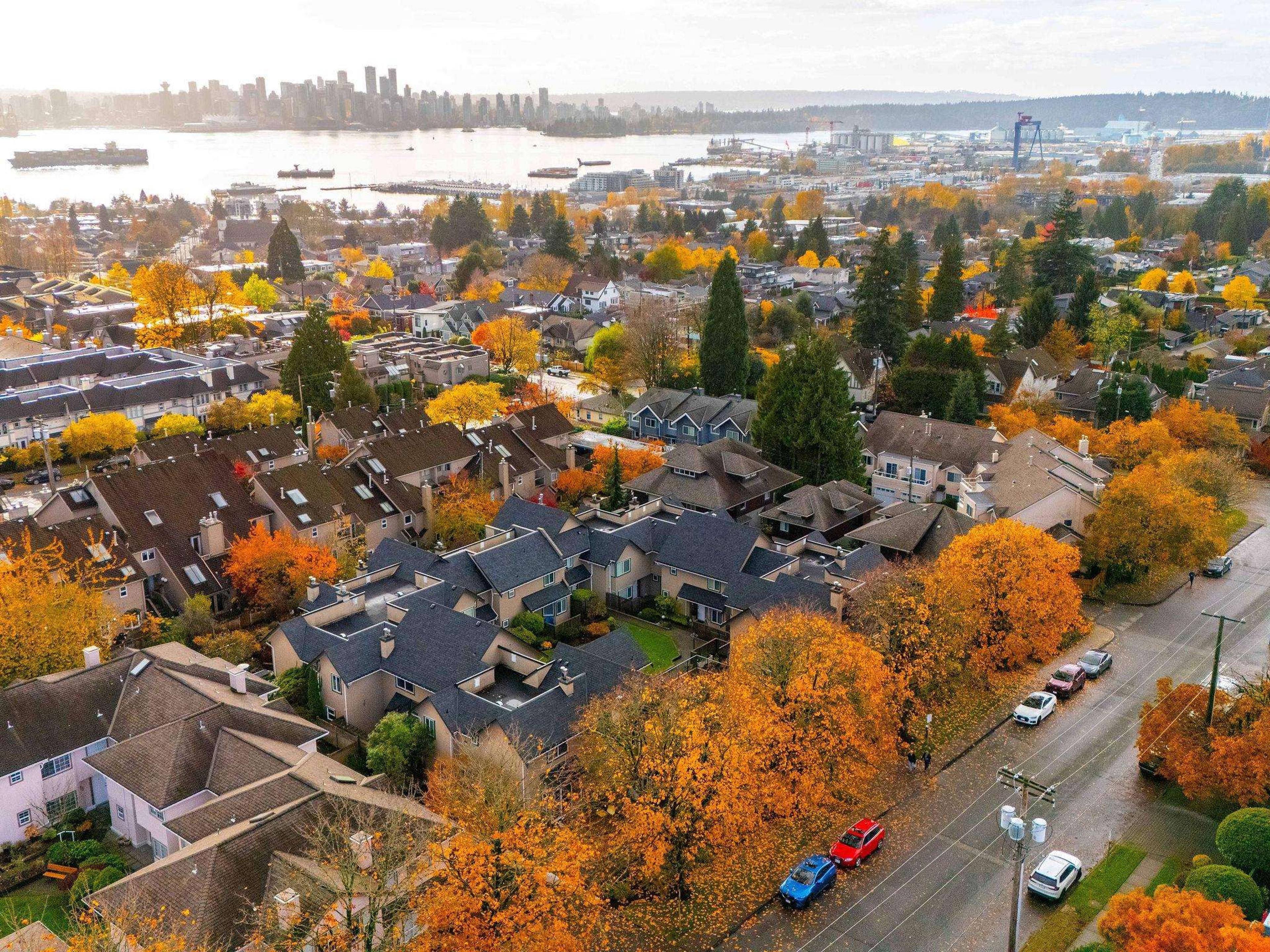237 W 16th Street, North Vancouver - Exteriors - Full Complex View, Drone/Aerial View - Photo 5