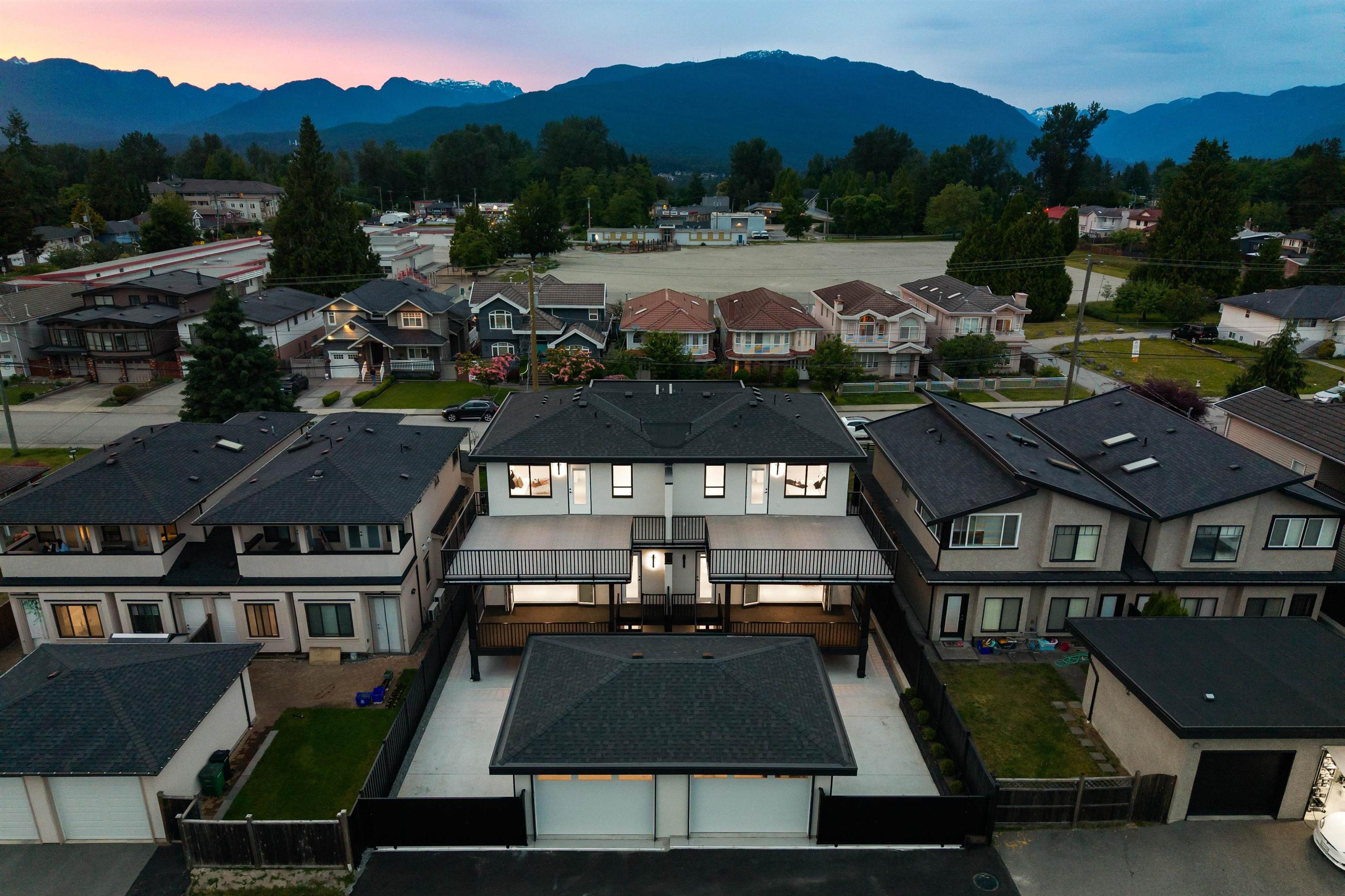 6916 Union Street, Burnaby - Exteriors - Drone/Aerial View - Photo 5