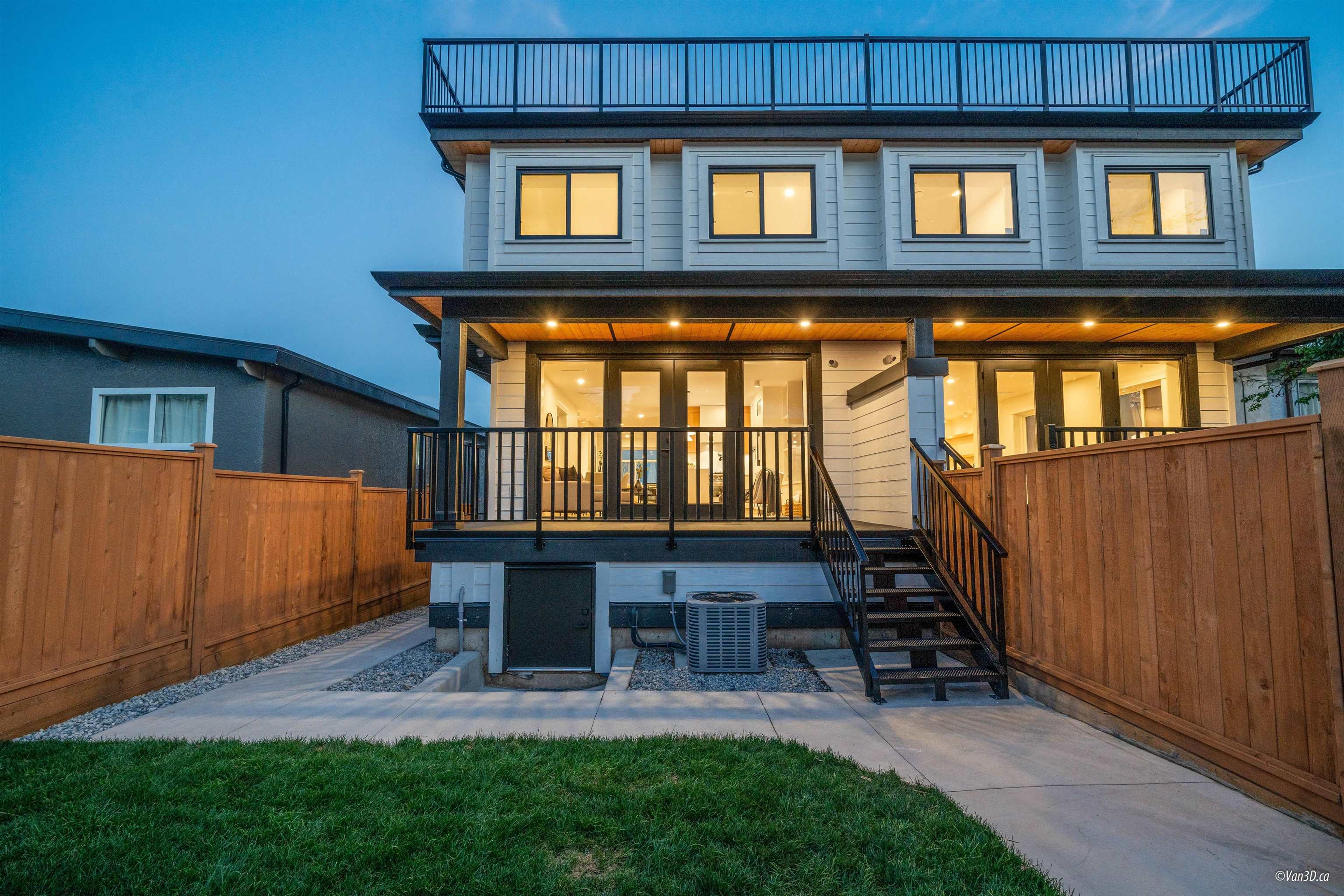 1167 E 63rd Avenue, Vancouver - Exteriors - Photo 3