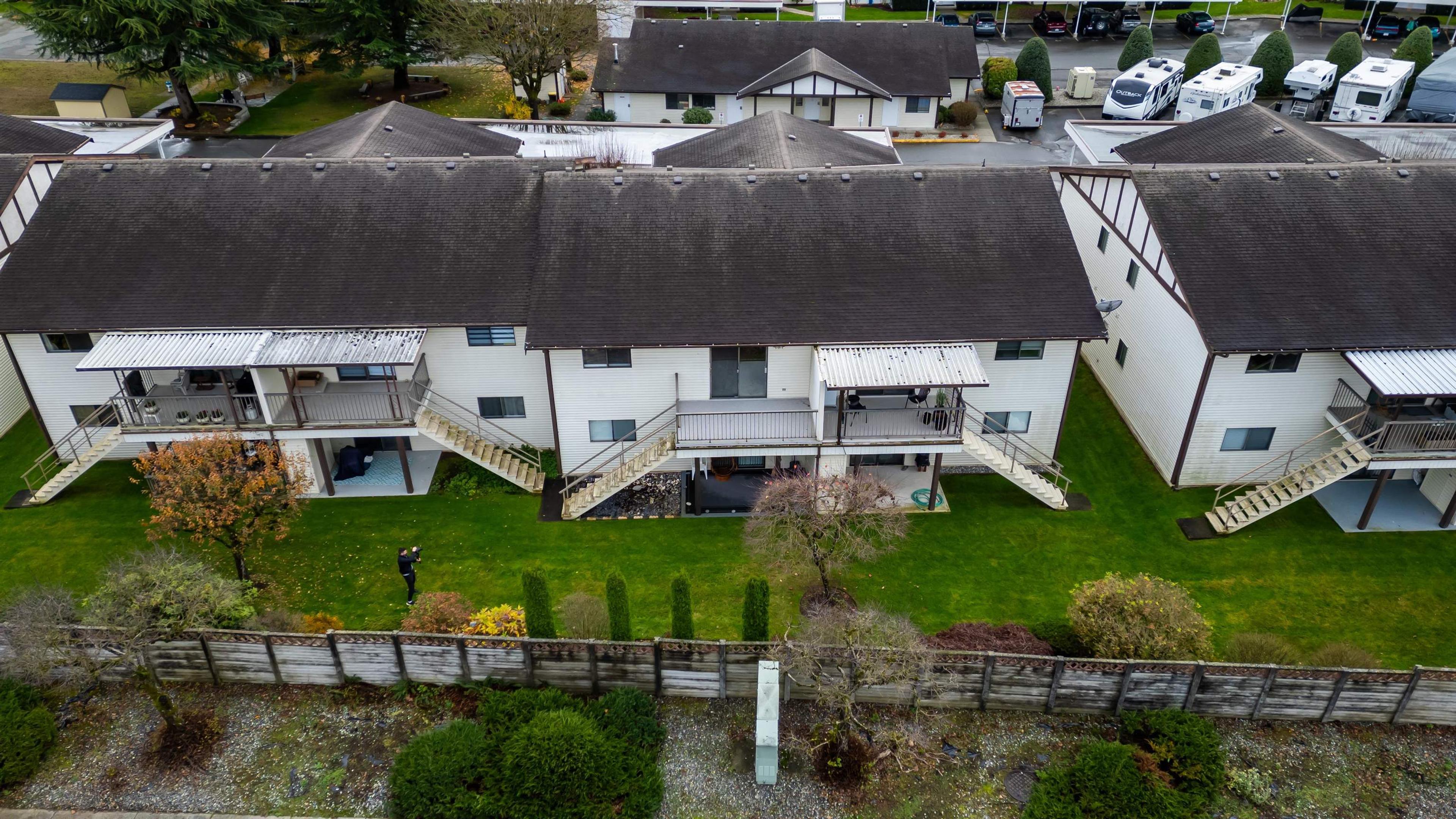 32718 Garibaldi Drive, Abbotsford - Exteriors - Full Complex View, Drone/Aerial View - Photo 10