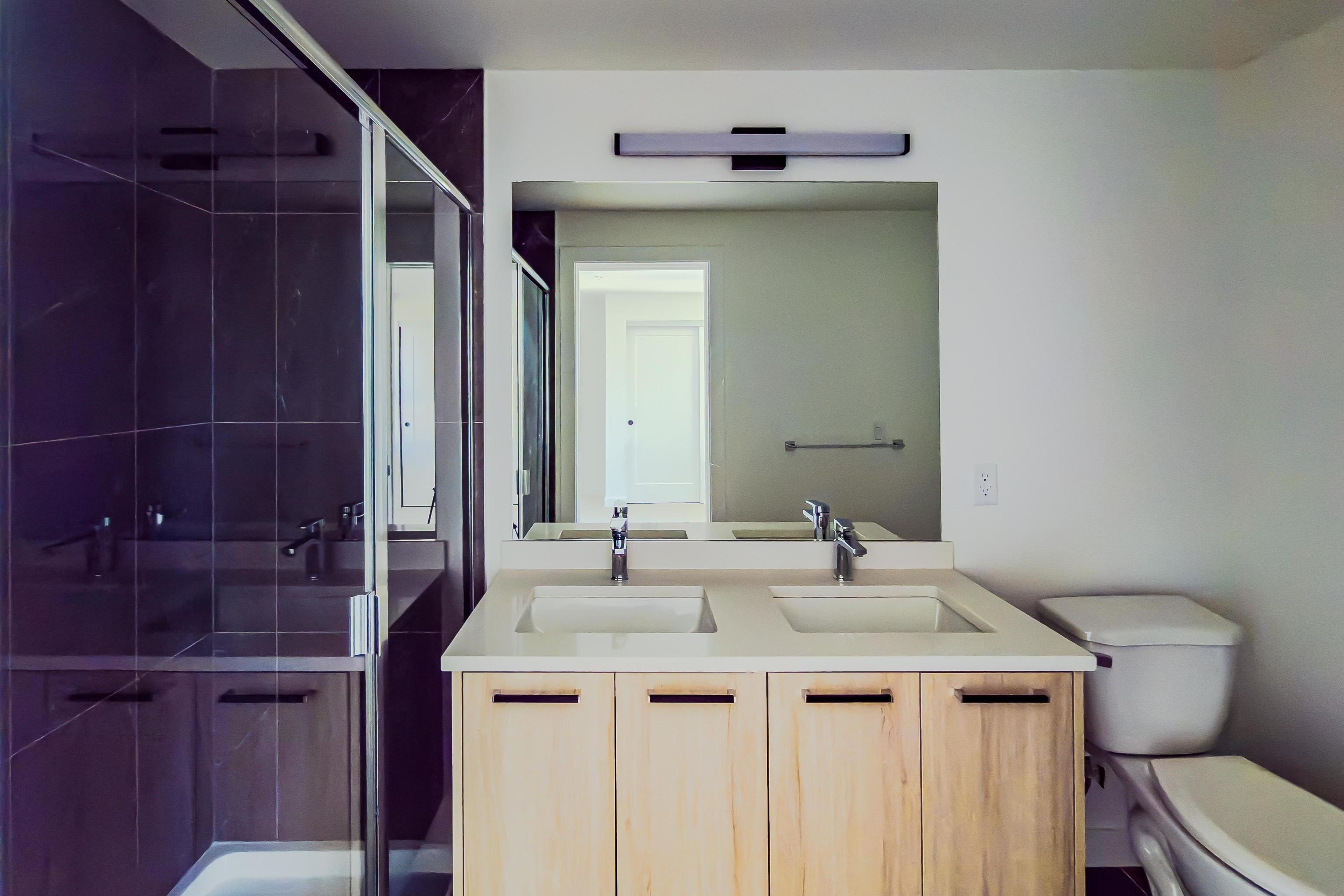 #406 2002 ST. GEORGE STREET - 15