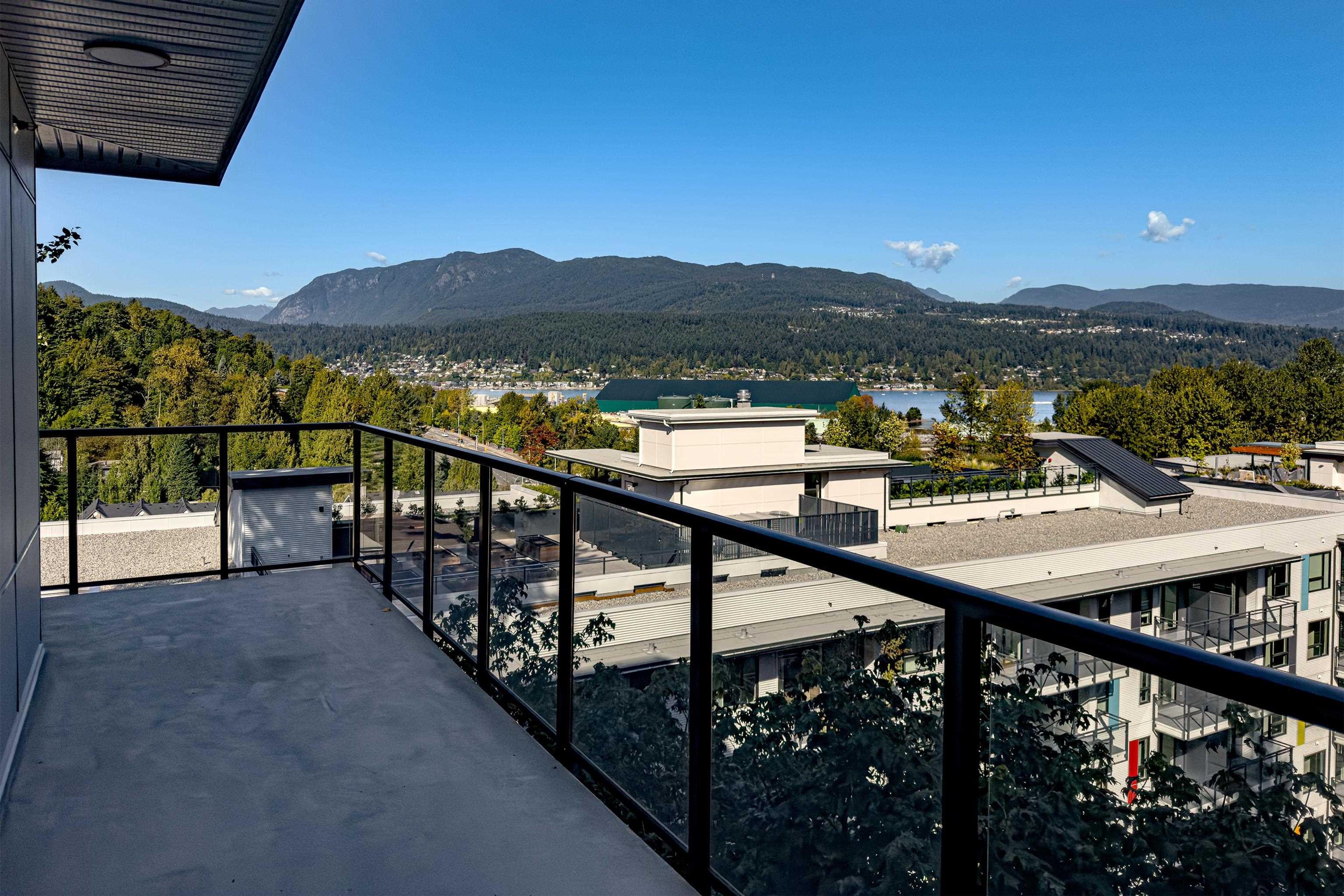 #406 2002 ST. GEORGE STREET - 8