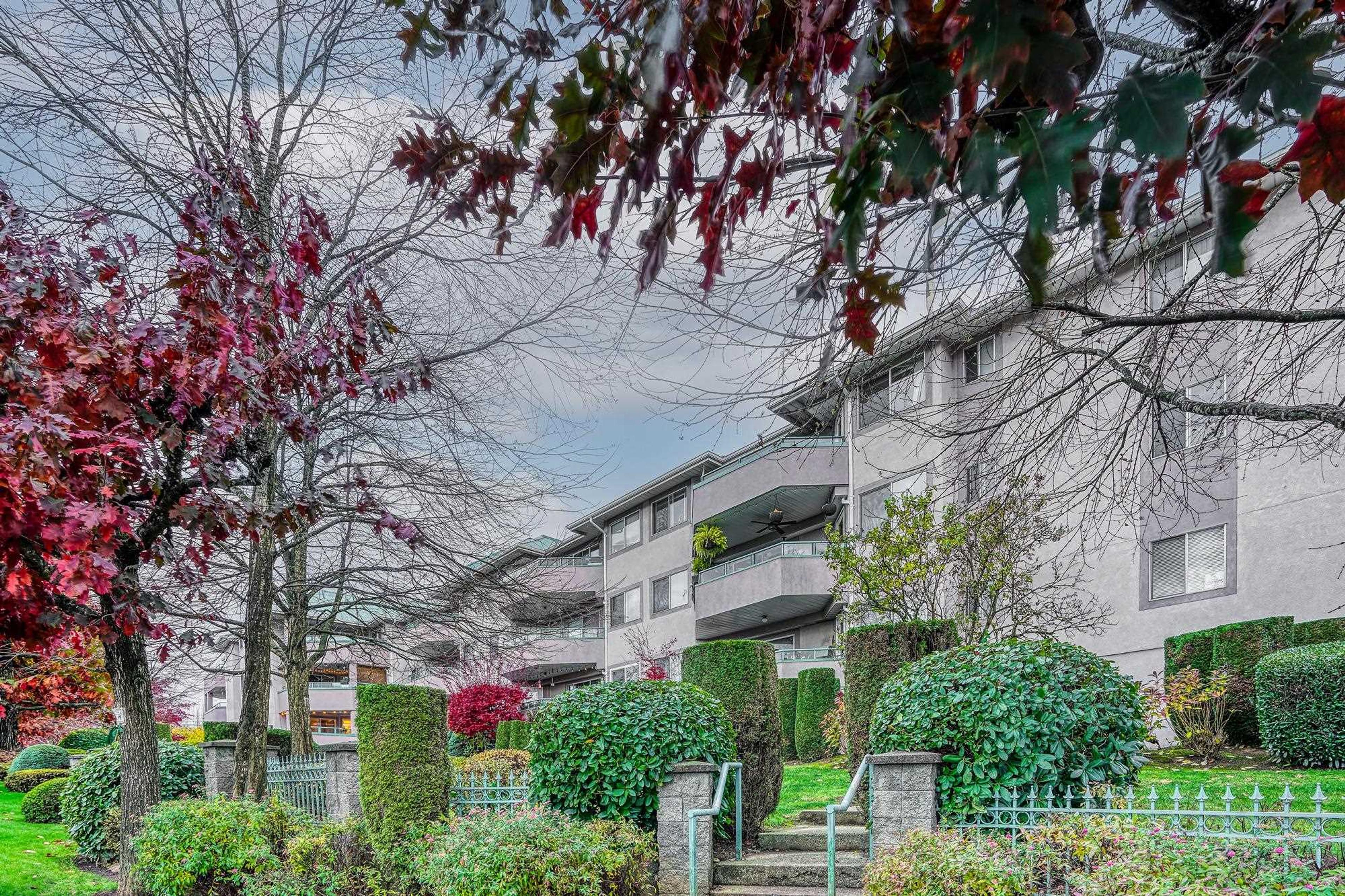 33165 Old Yale Road, Abbotsford - Exteriors - Photo 2