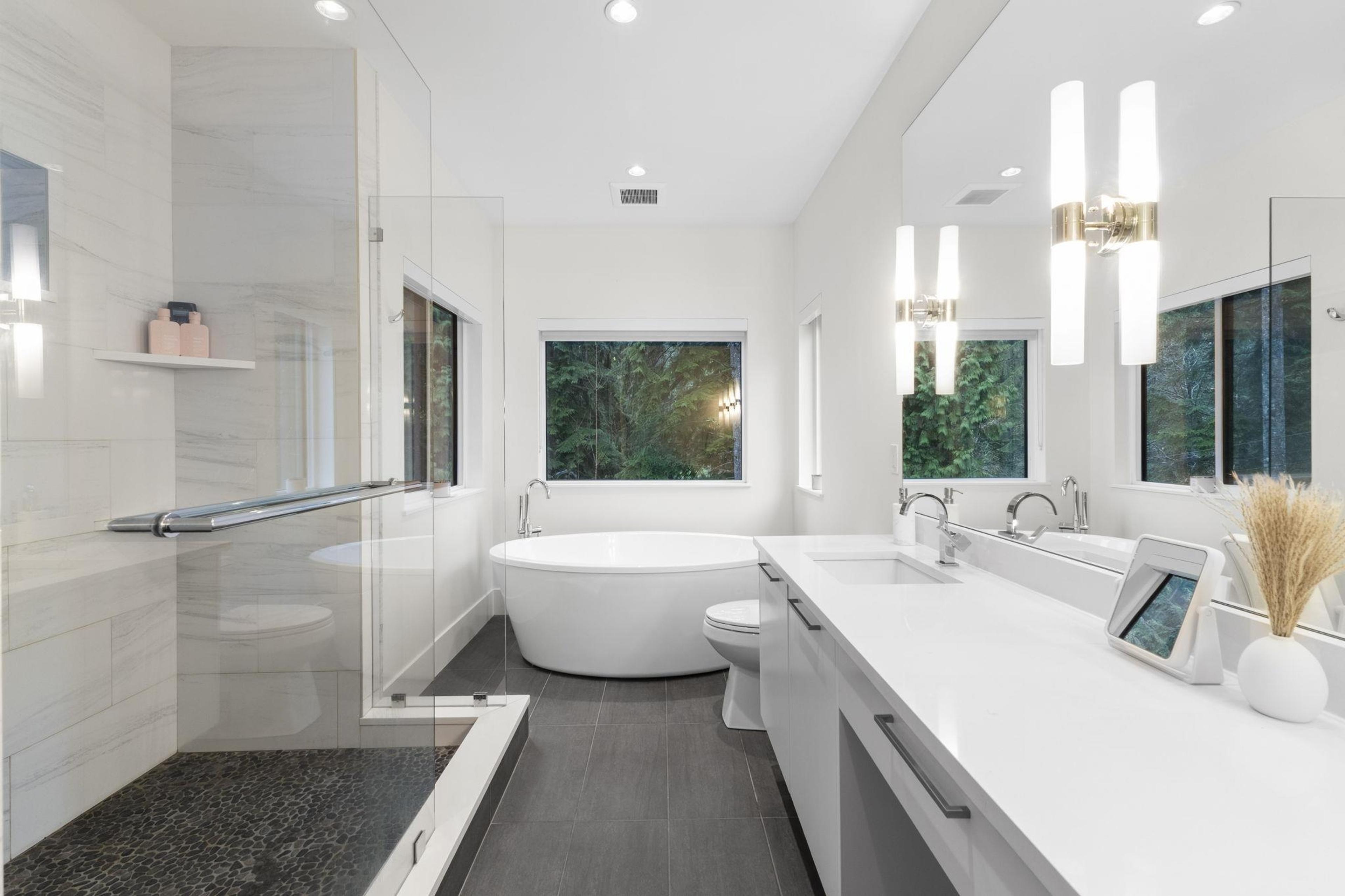 #22 3295 SUNNYSIDE ROAD - 16