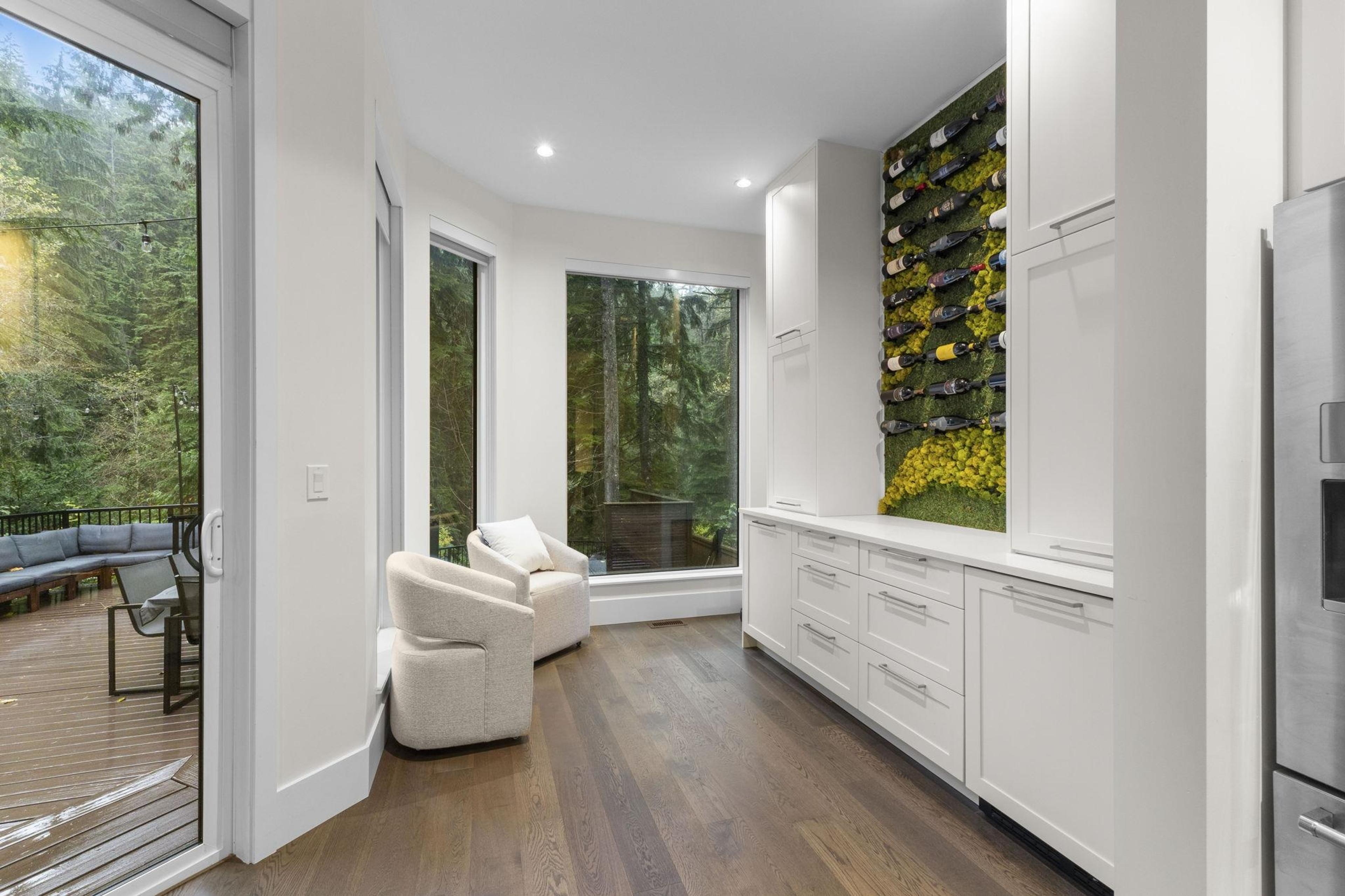 #22 3295 SUNNYSIDE ROAD - 9