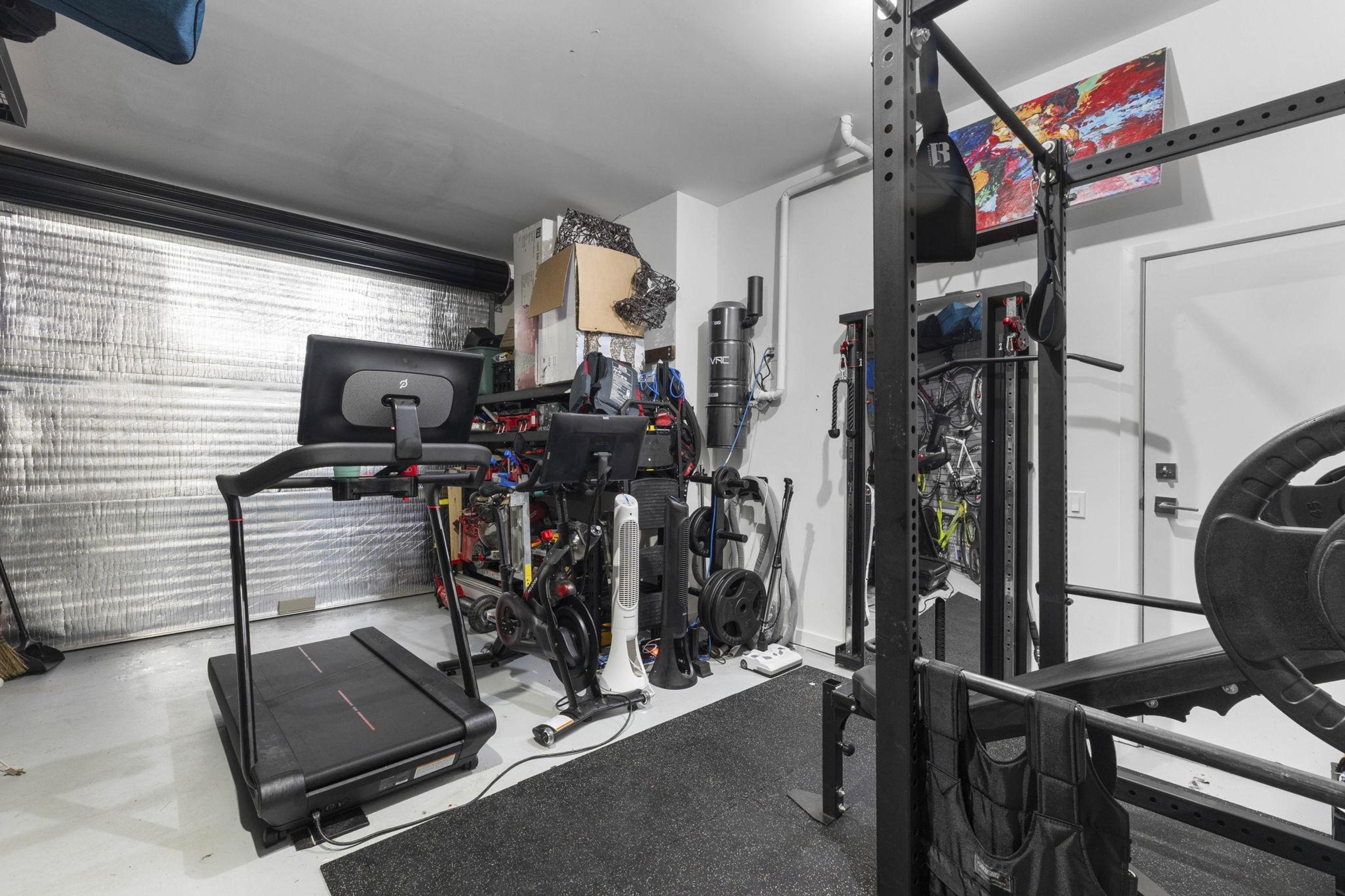 #22 3295 SUNNYSIDE ROAD - 37