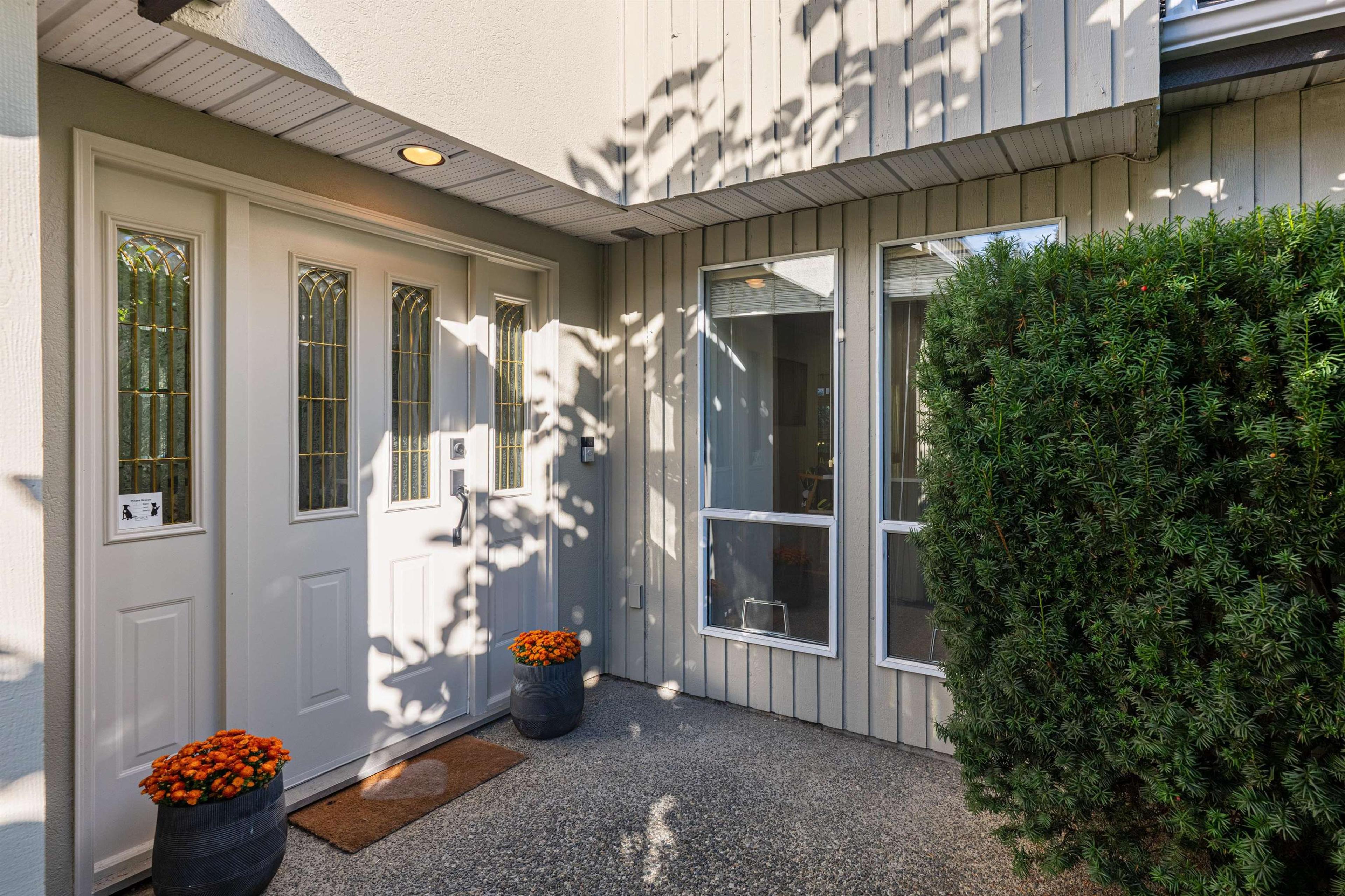 1001 Northlands Drive, North Vancouver - Exteriors - Photo 1