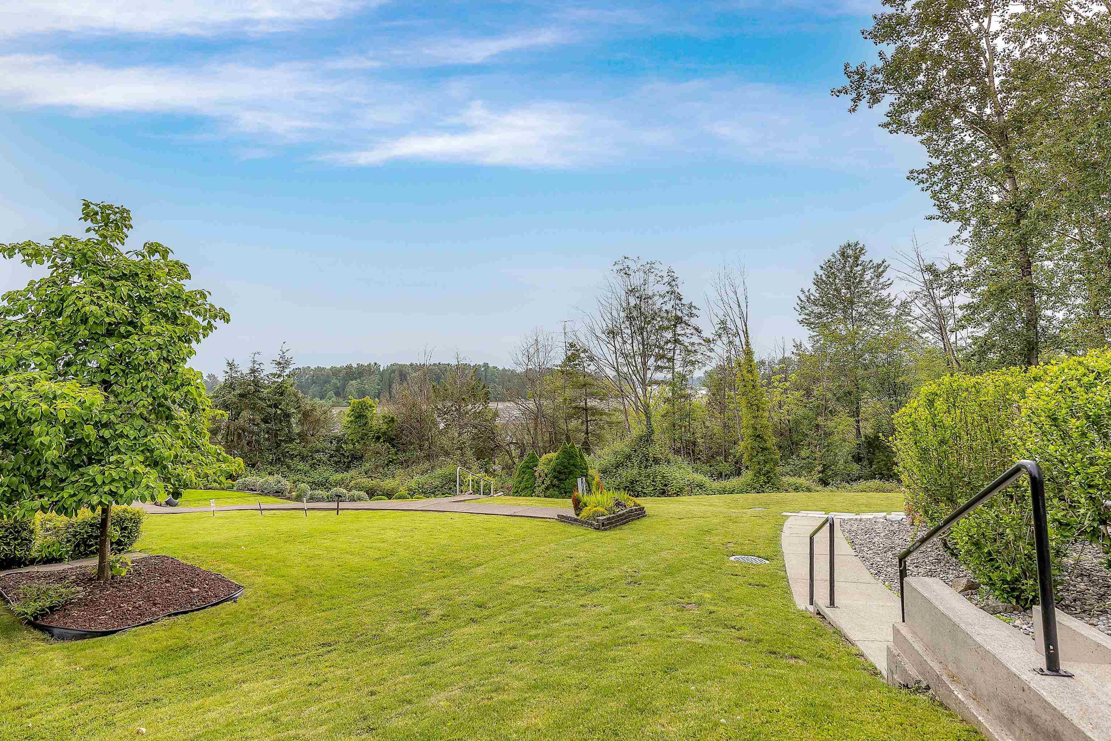 #207 11601 227 STREET - 17