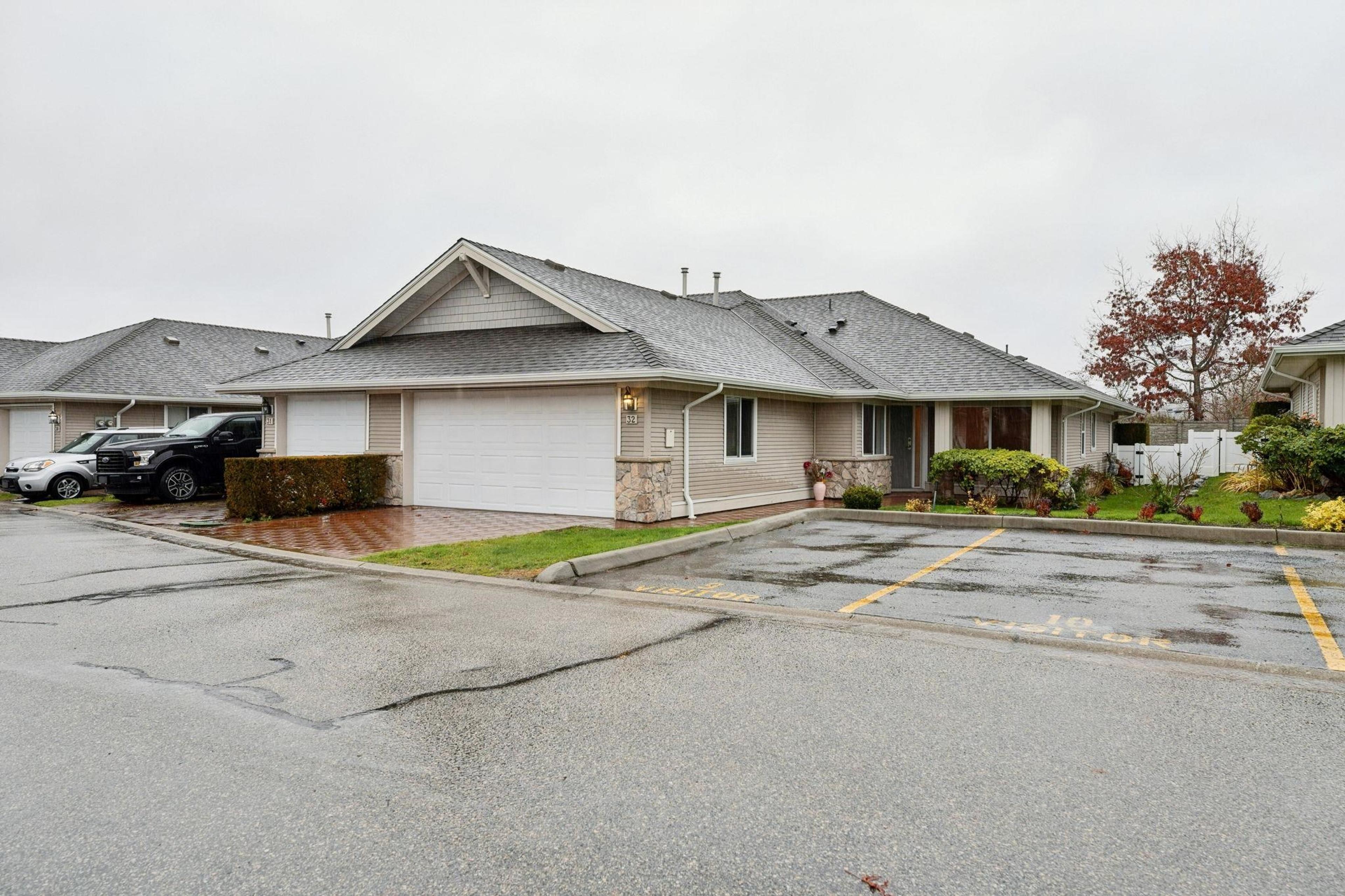 17516 4 Avenue, Surrey - Exteriors - Full Complex View - Photo 1