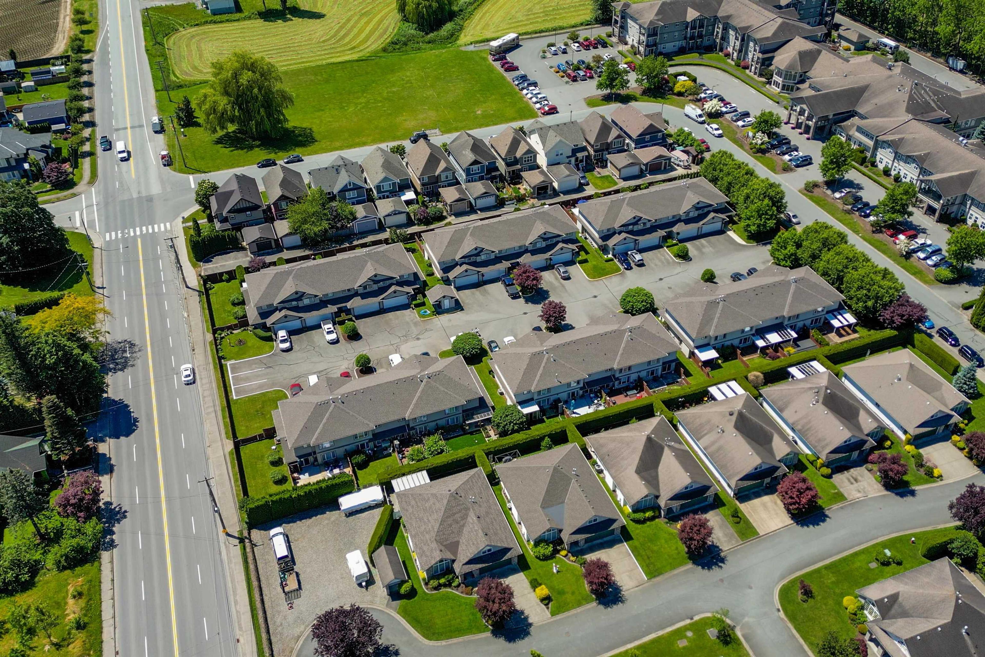 1530 Mackay Crescent, Agassiz - Exteriors - Full Complex View, Drone/Aerial View - Photo 6