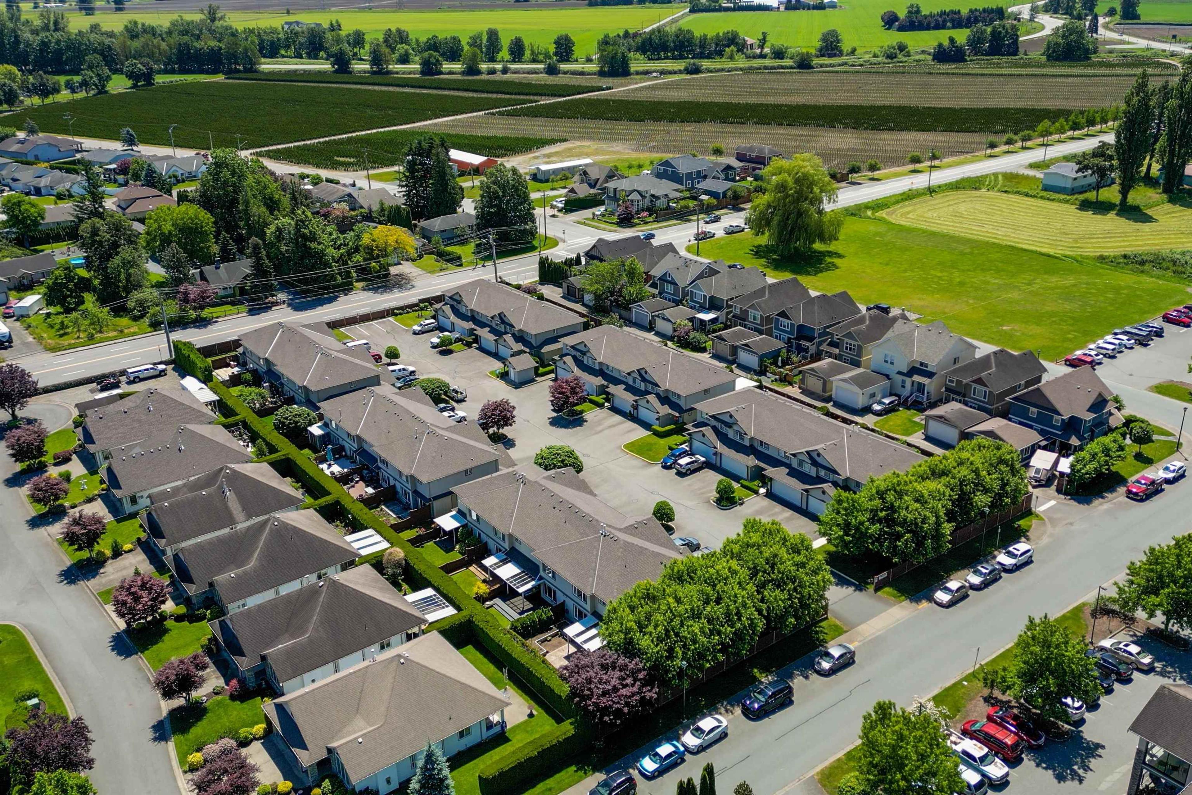 1530 Mackay Crescent, Agassiz - Exteriors - Full Complex View, Drone/Aerial View - Photo 7