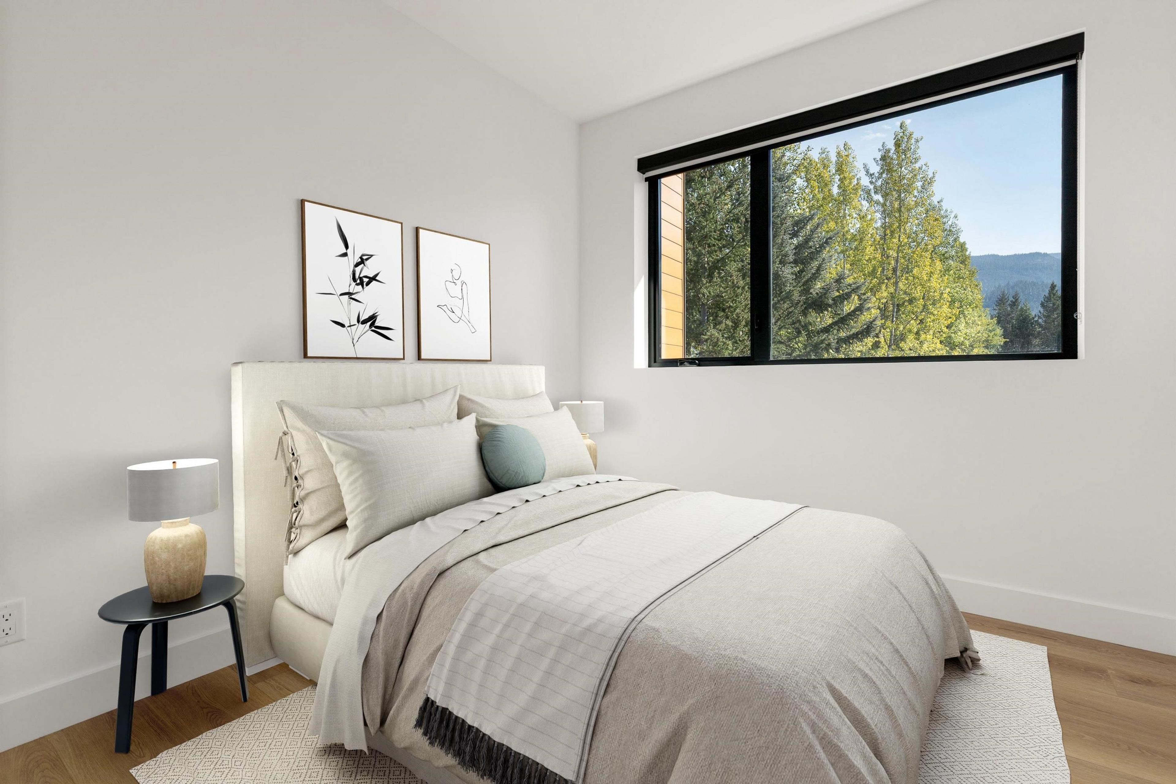 #15 2077 GARIBALDI WAY - 5