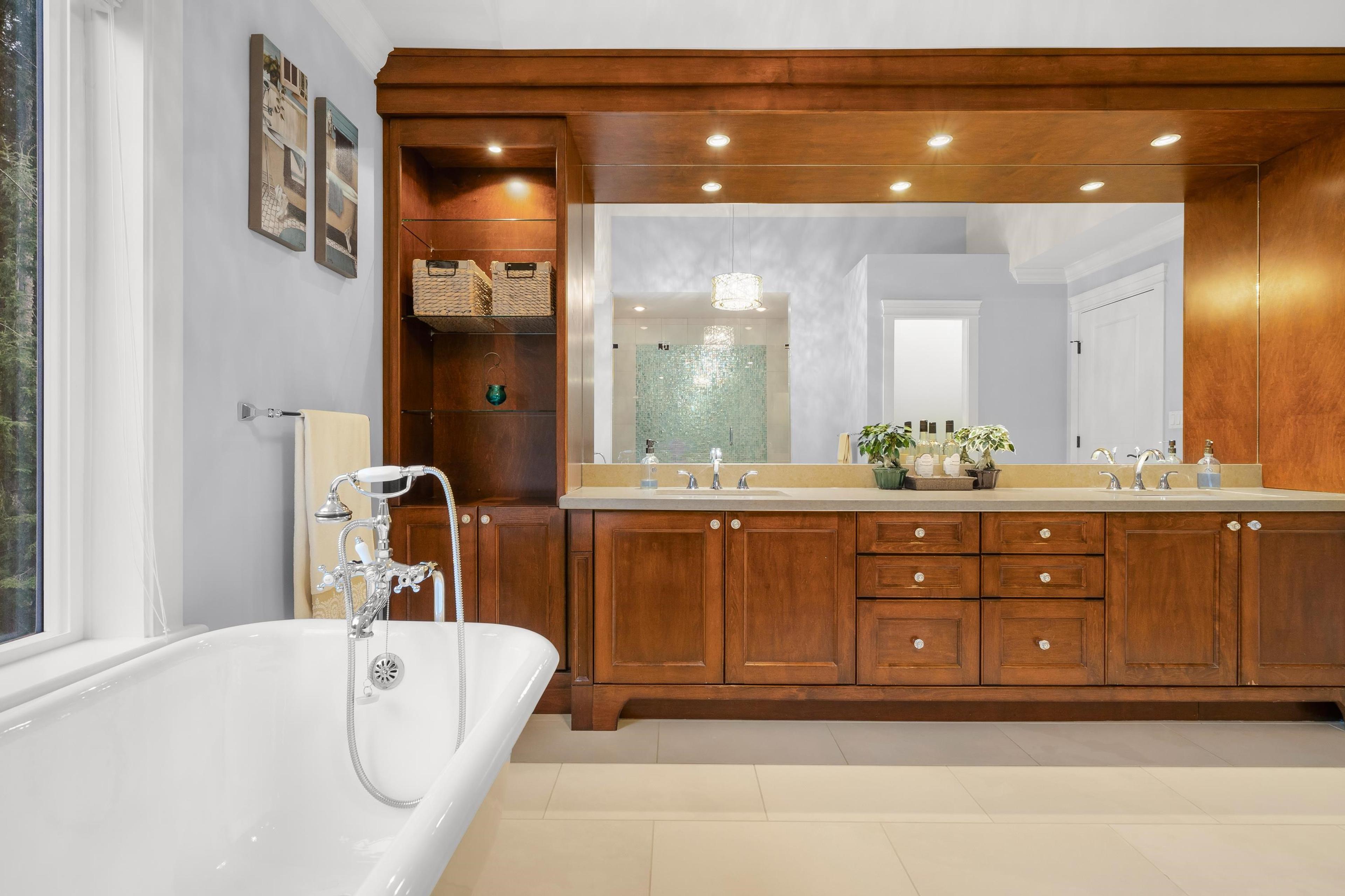 1462 CRYSTAL CREEK DRIVE - 27