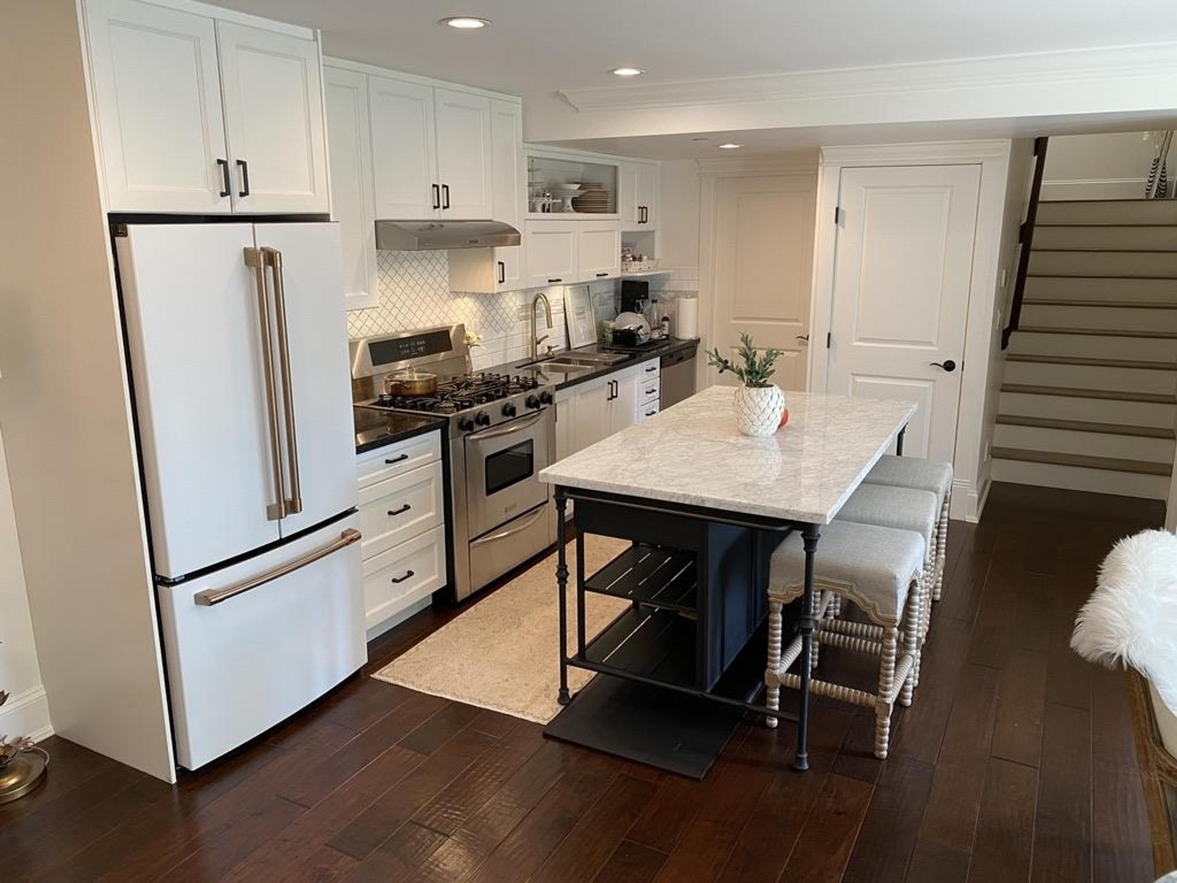 1462 CRYSTAL CREEK DRIVE - 30