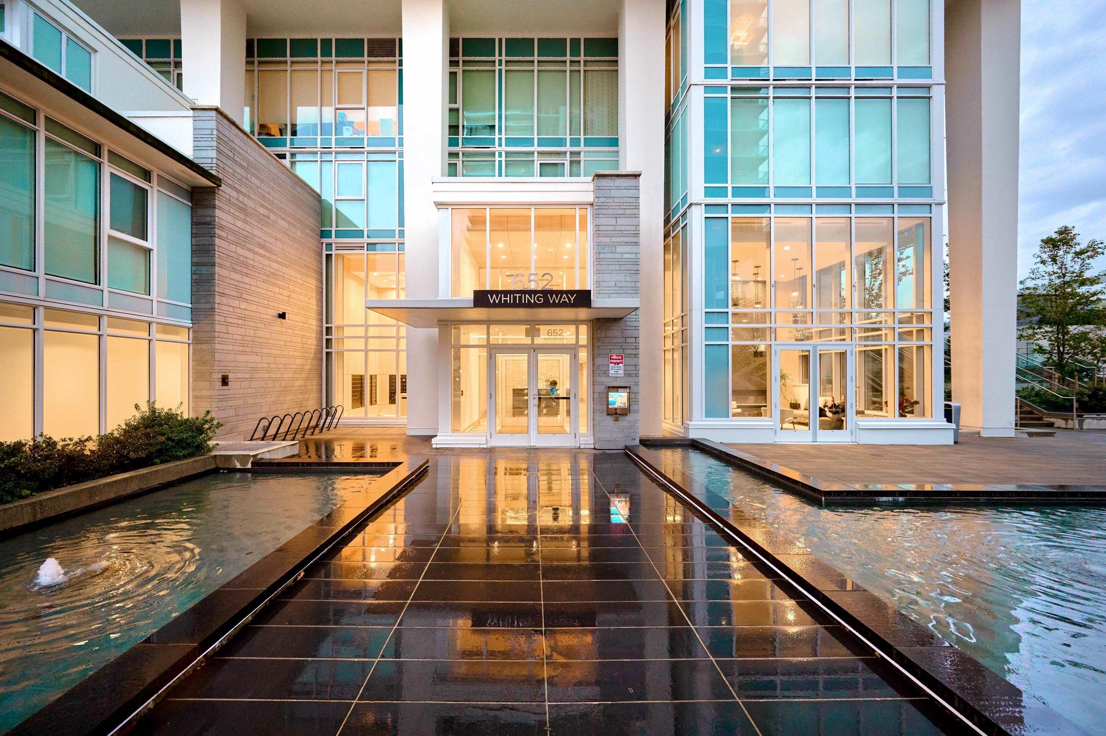 652 Whiting Way, Coquitlam - Exteriors - Photo 5