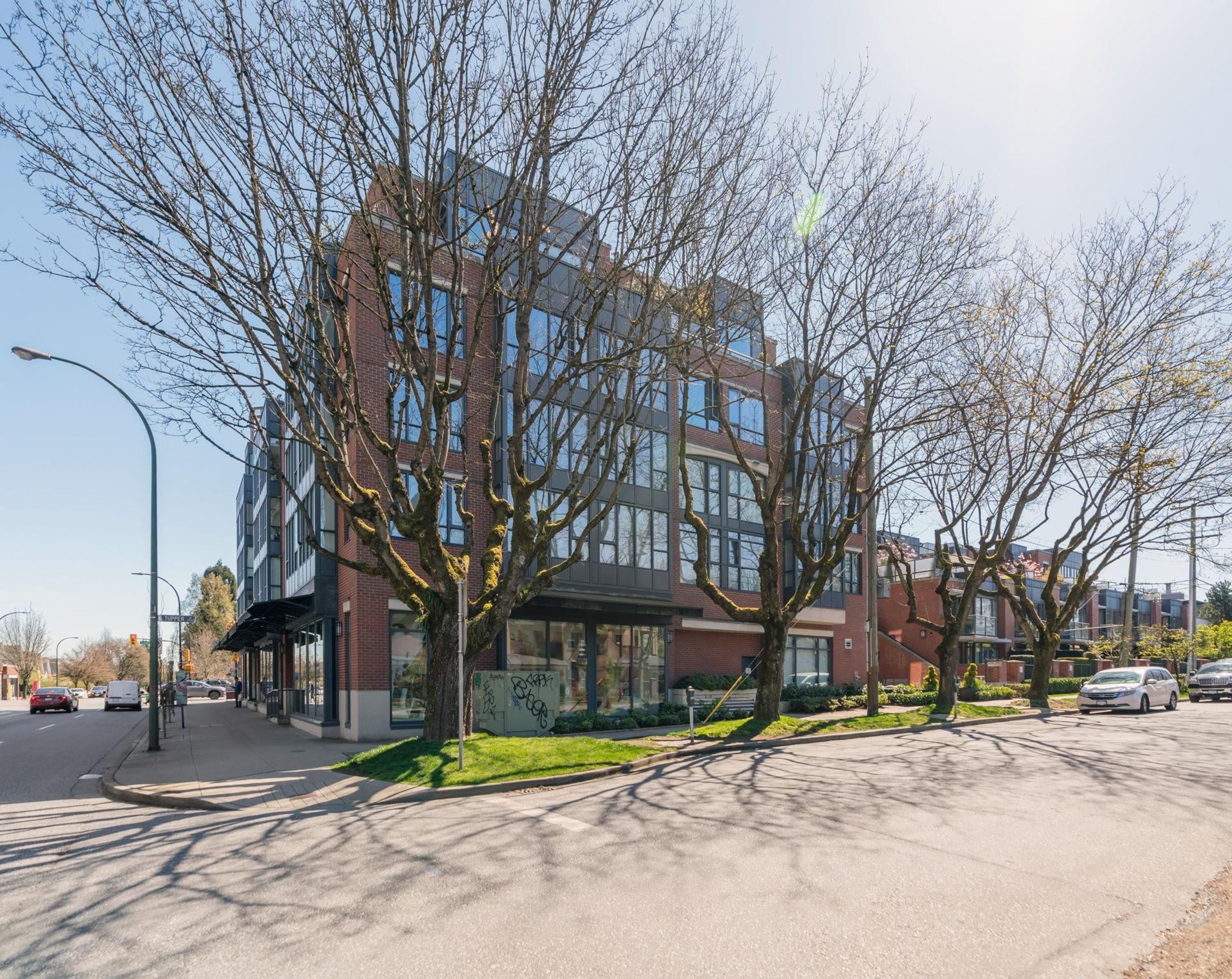 3228 Tupper Street, Vancouver - Exteriors - Photo 5