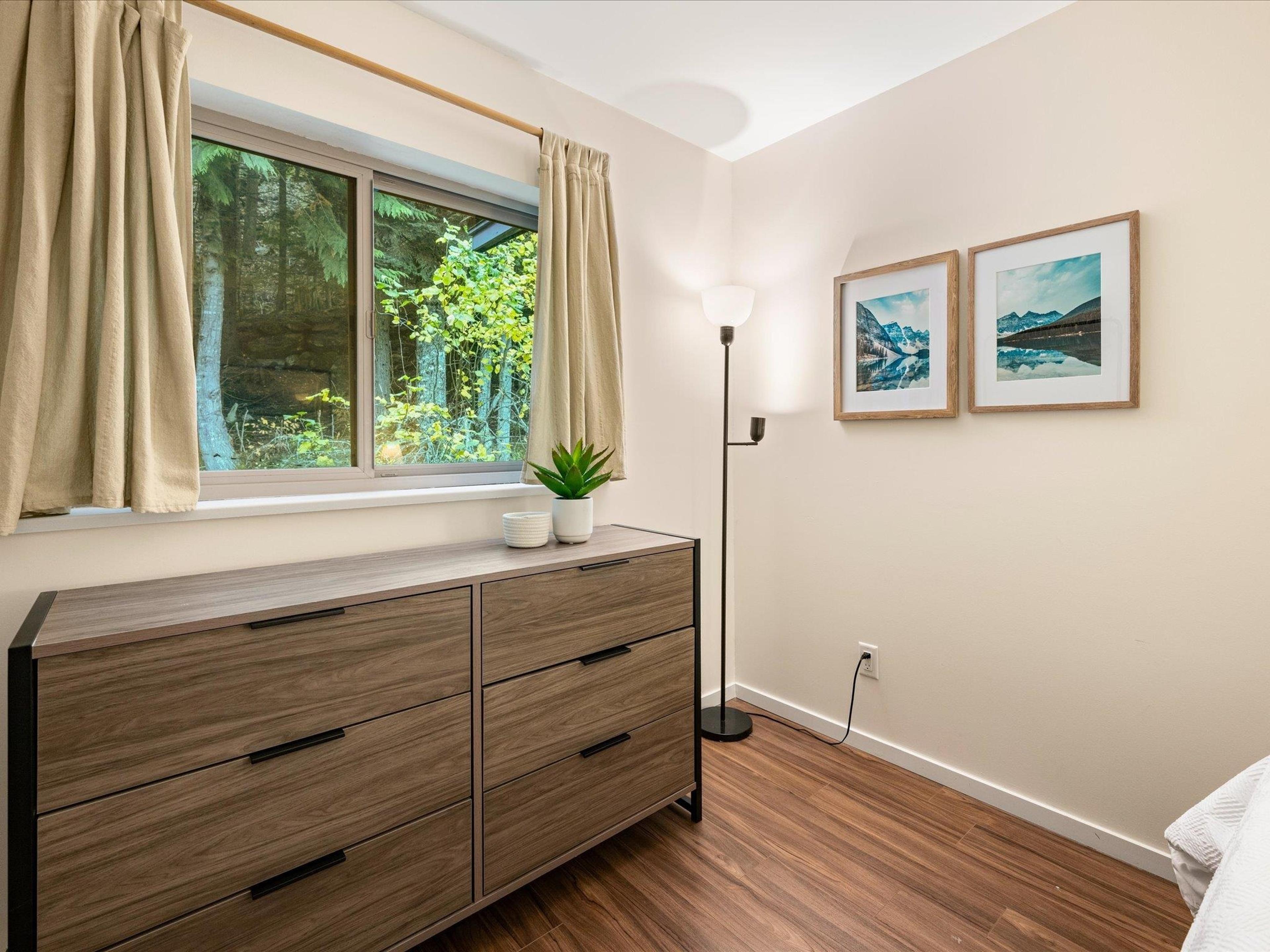 #20C 3102 PANORAMA RIDGE - 16