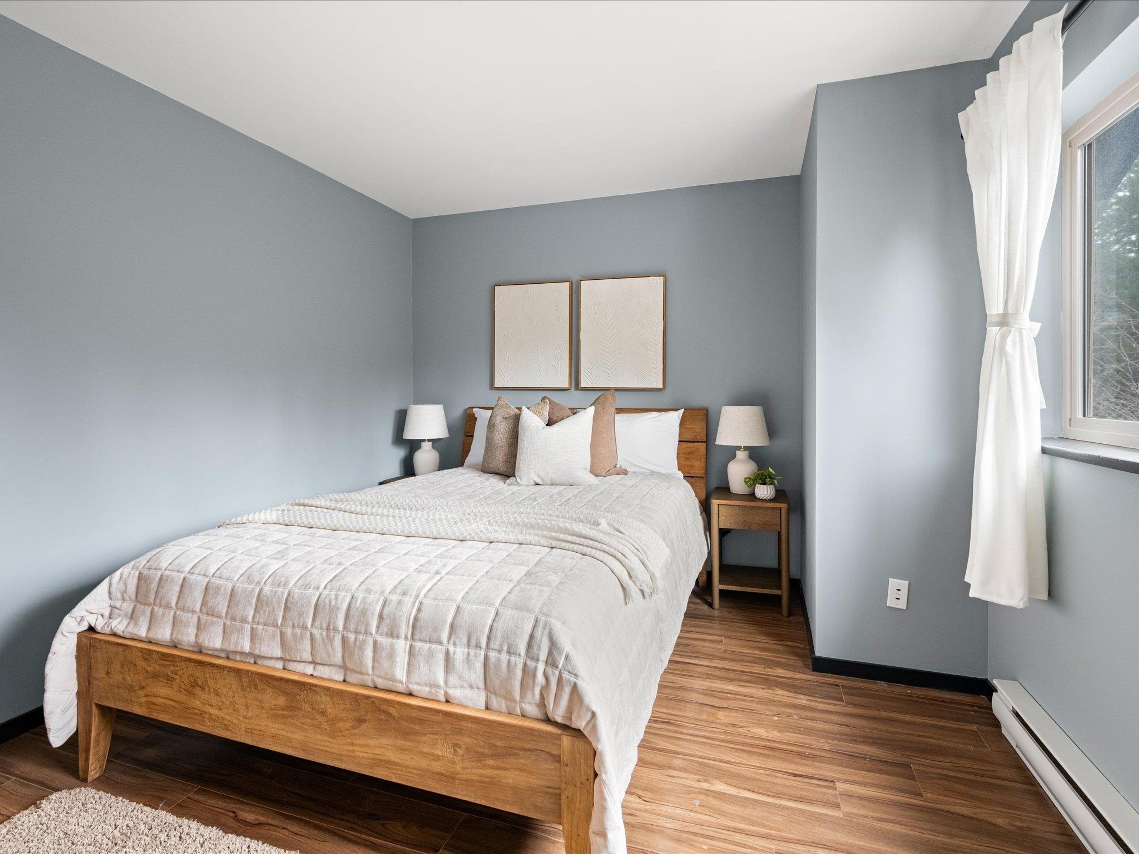 #20C 3102 PANORAMA RIDGE - 20