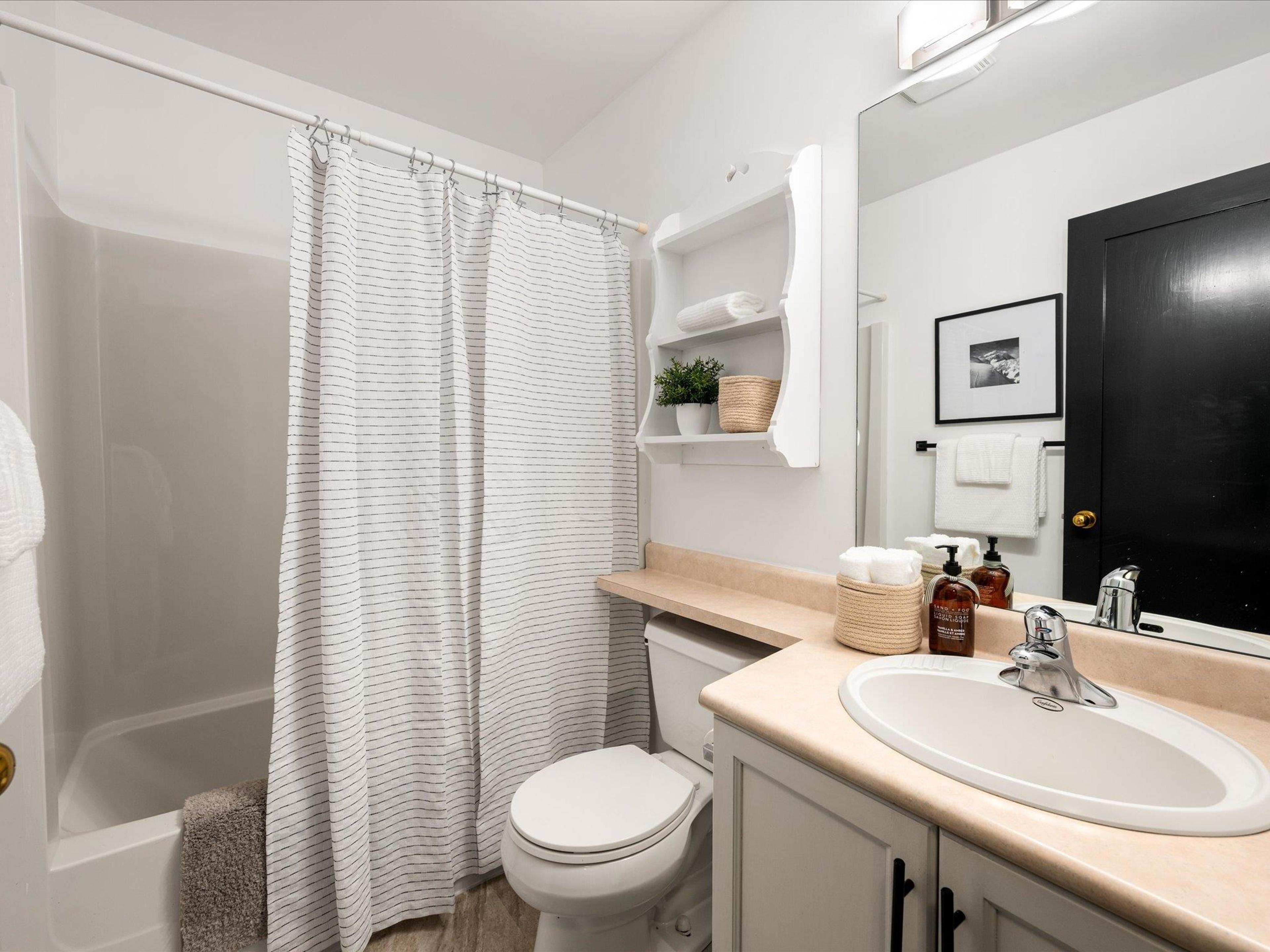 #20C 3102 PANORAMA RIDGE - 18