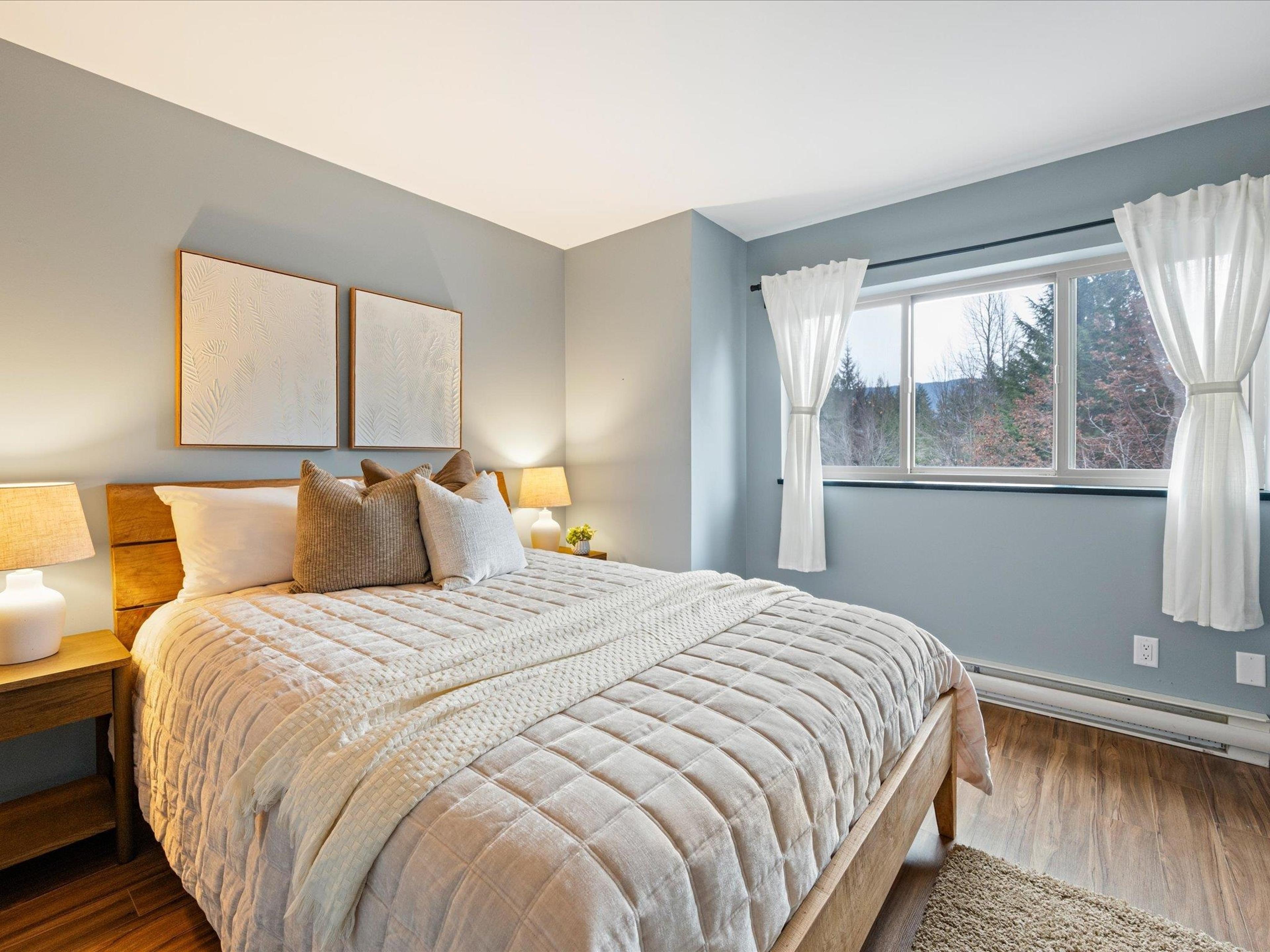 #20C 3102 PANORAMA RIDGE - 21