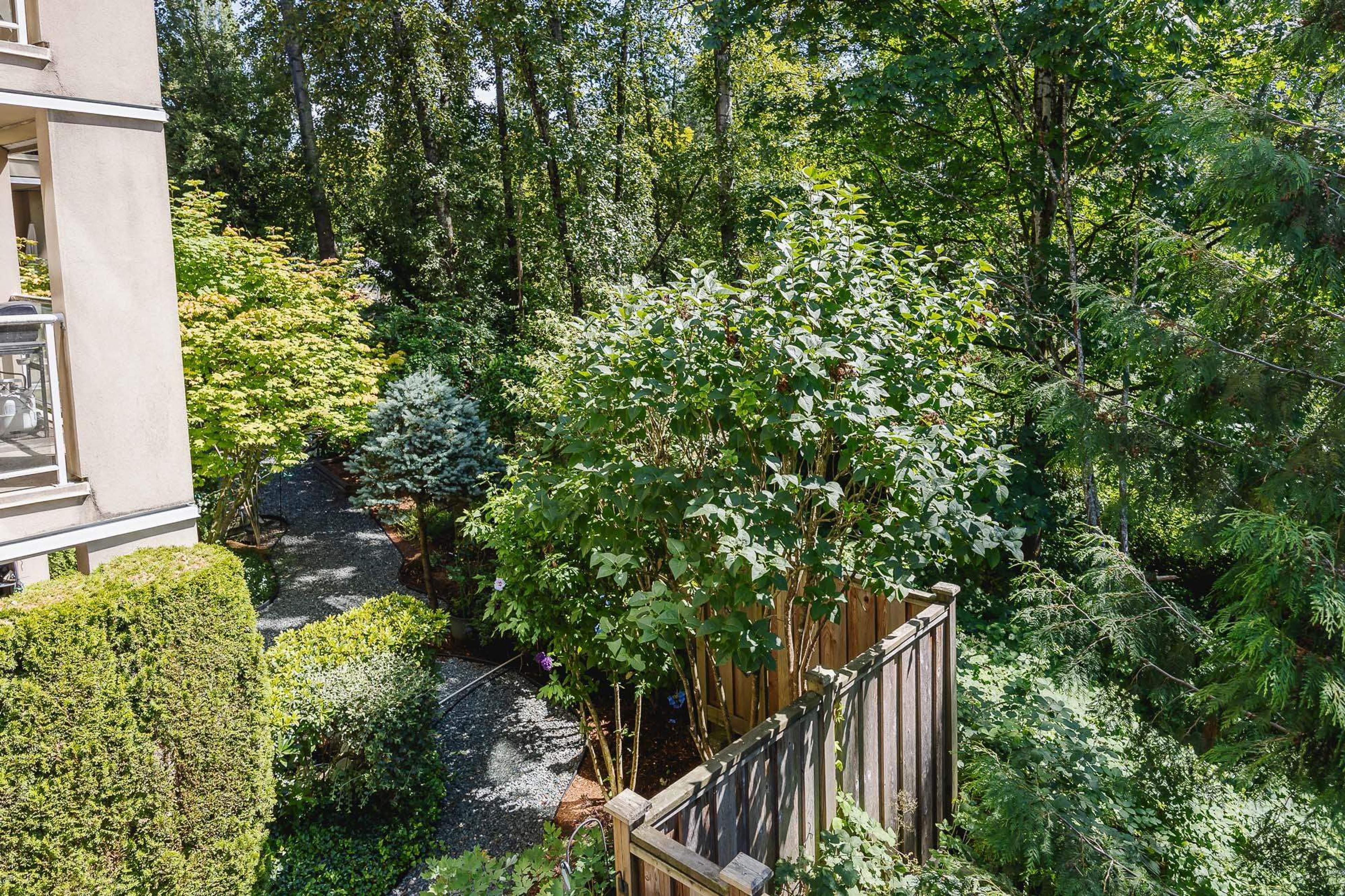 #201 22722 LOUGHEED HIGHWAY - 6