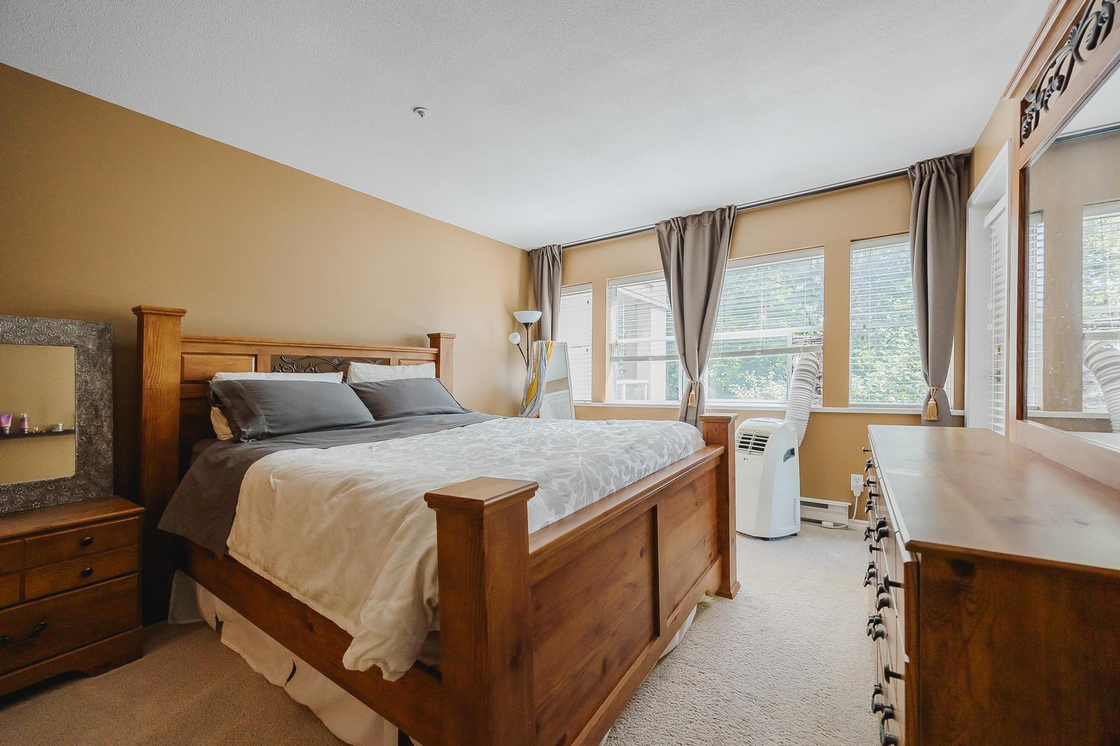 #201 22722 LOUGHEED HIGHWAY - 16