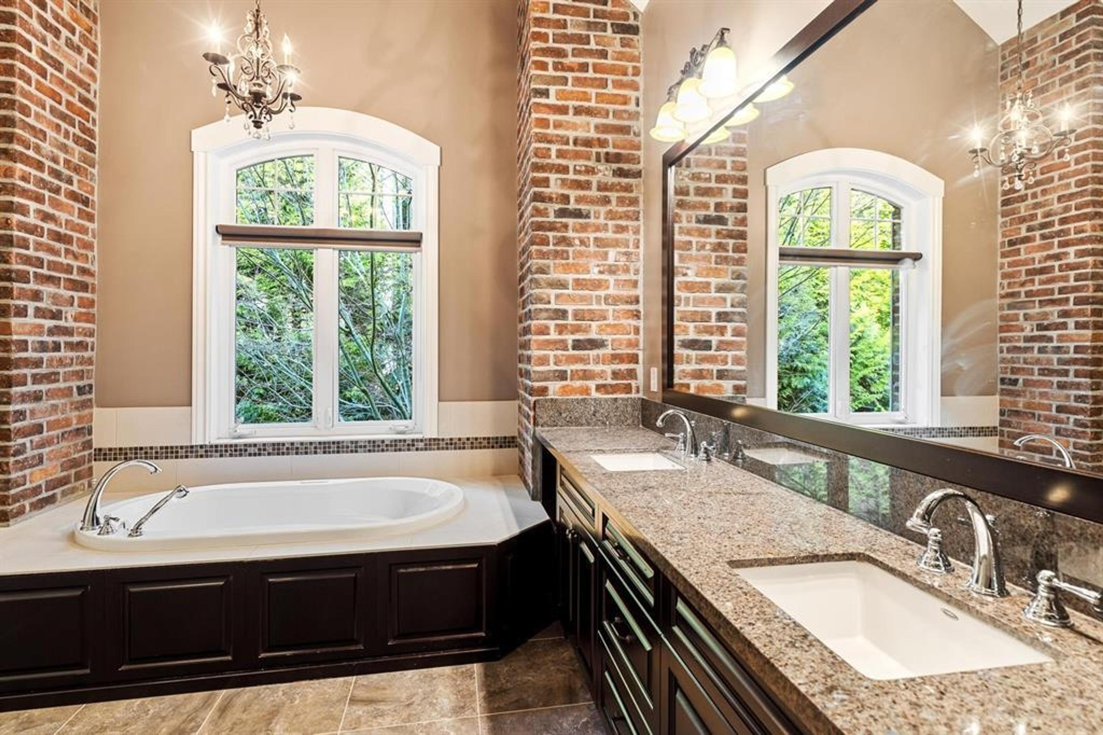 128 DEERVIEW LANE - 12