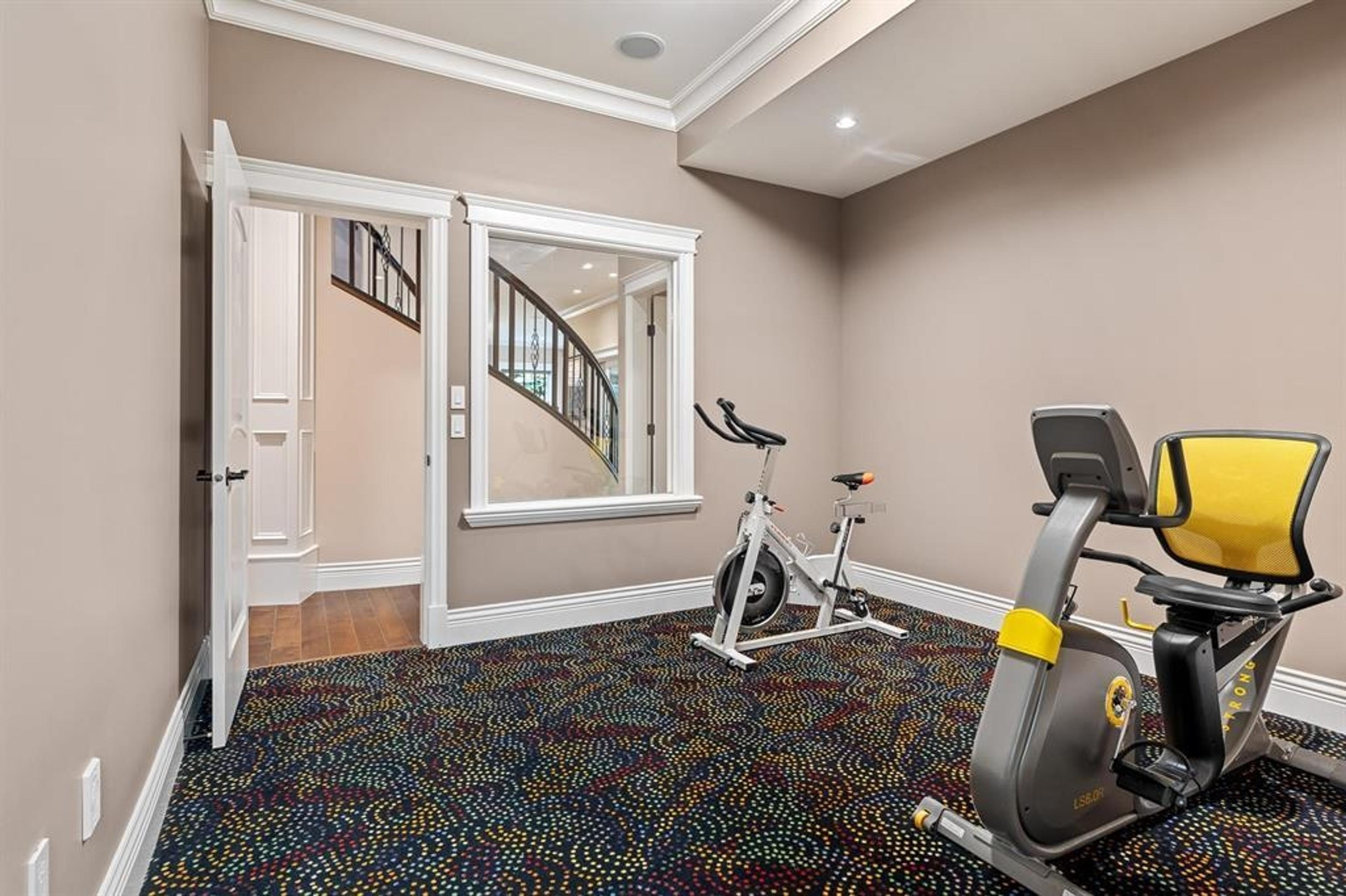 128 DEERVIEW LANE - 26