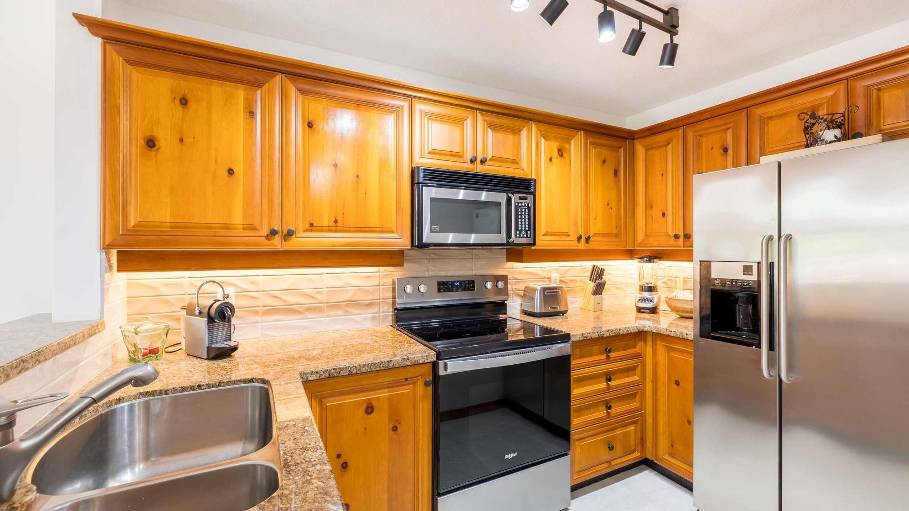 #3 4890 PAINTED CLIFF ROAD - 10