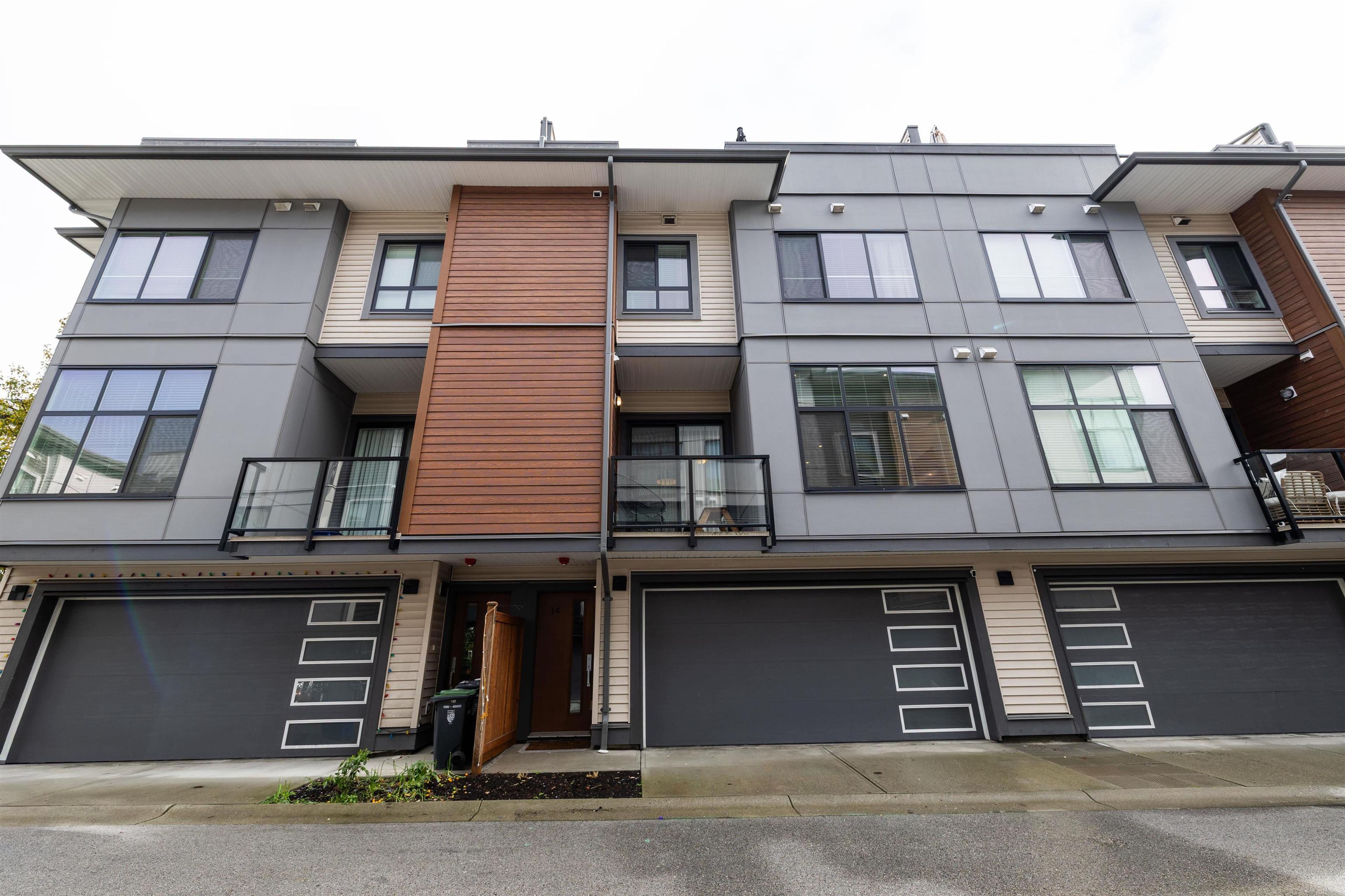 20852 78b Avenue, Langley - Exteriors - Full Complex View - Photo 3