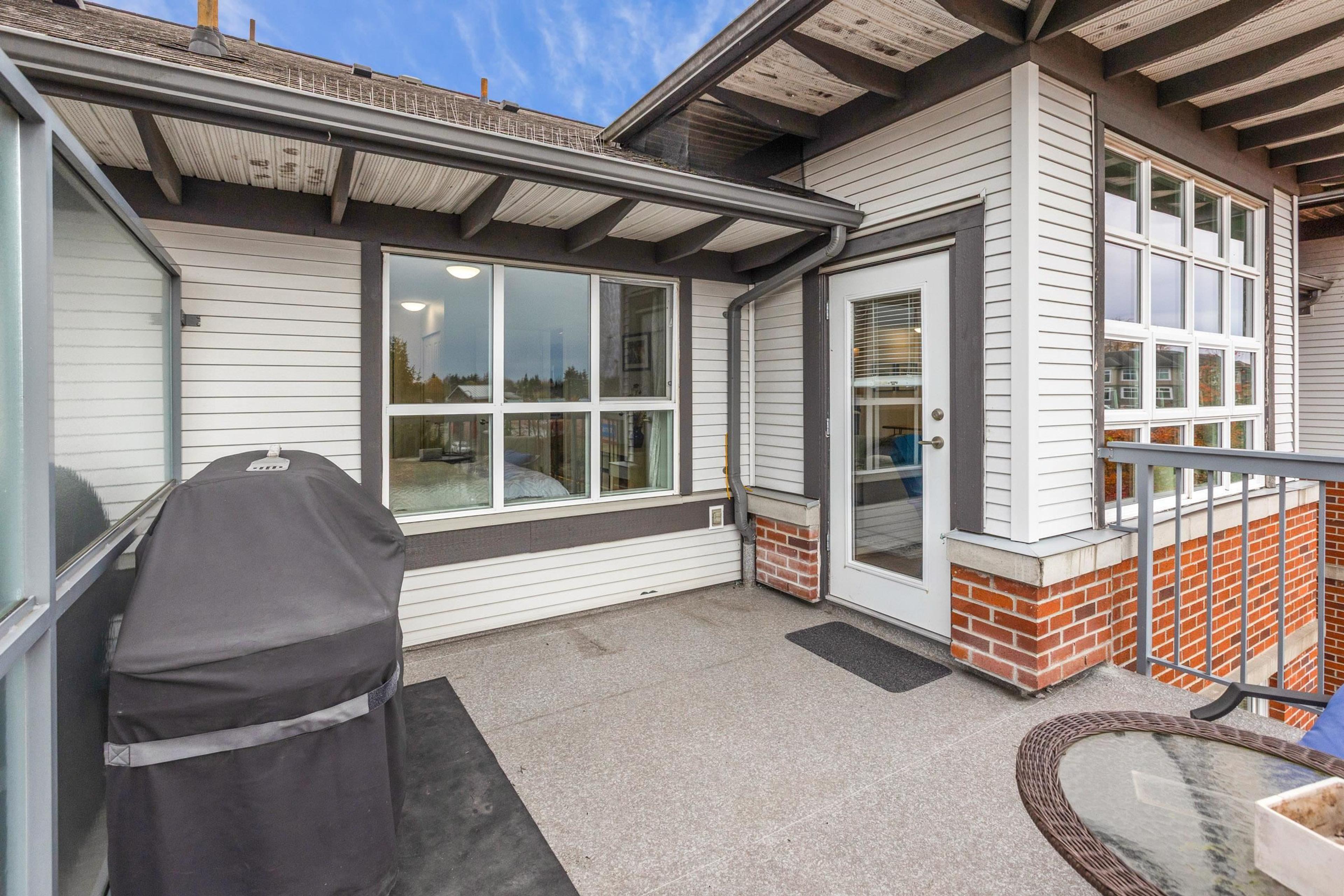 #401 18755 68 AVENUE - 22