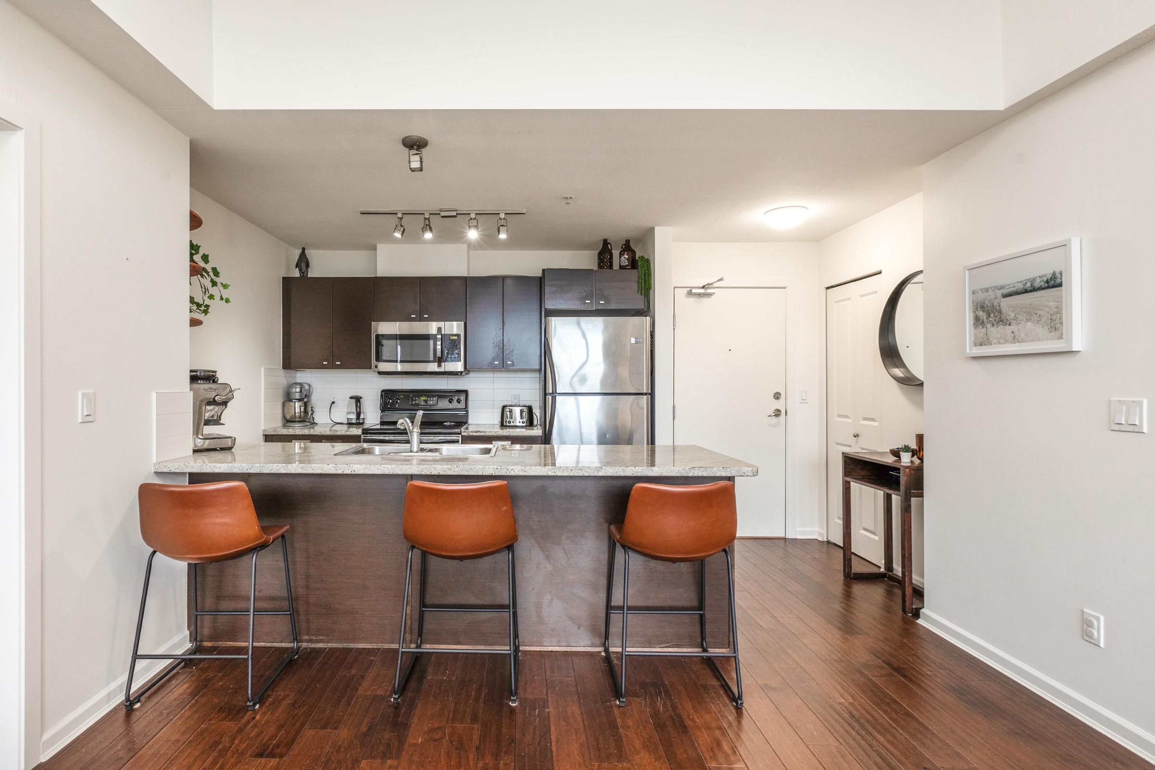 #401 18755 68 AVENUE - 7