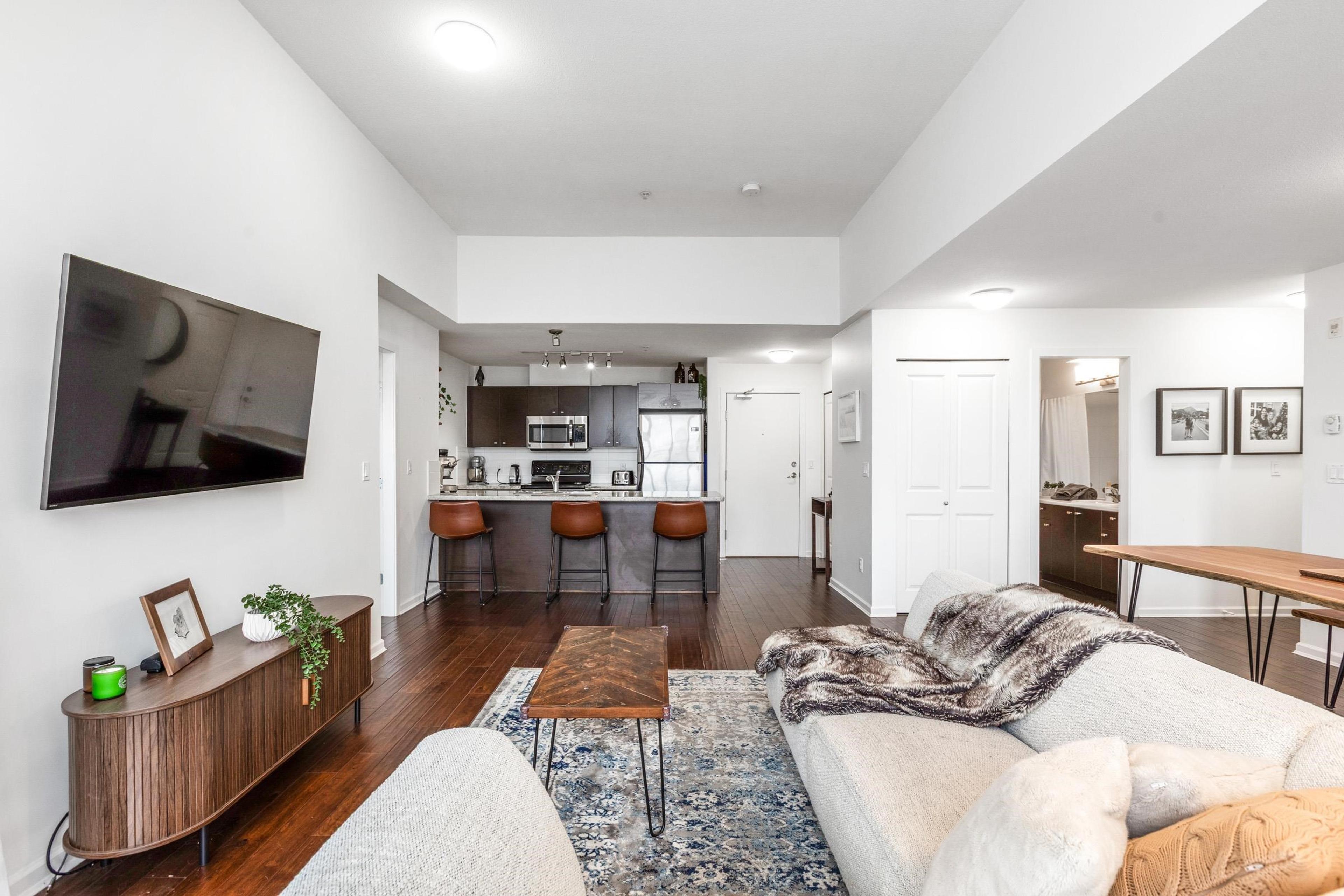 #401 18755 68 AVENUE - 10