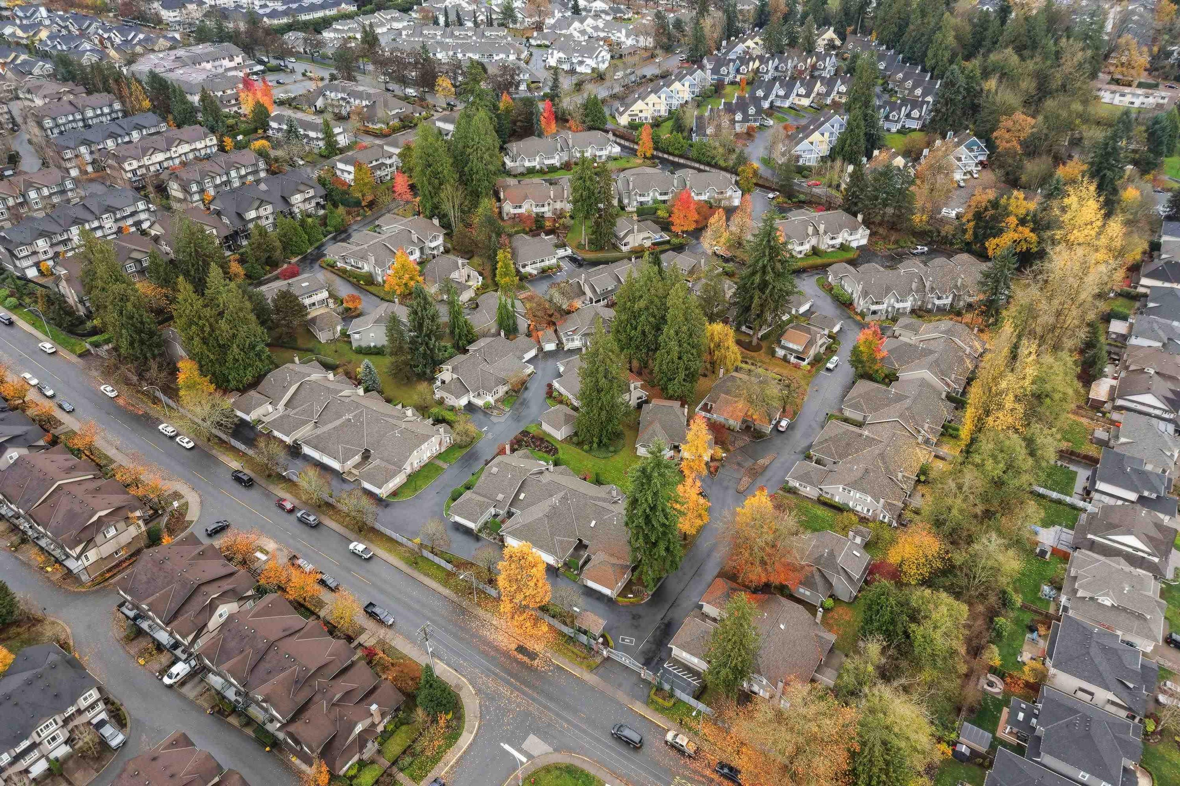 21848 50 Avenue, Langley - Exteriors - Full Complex View, Drone/Aerial View - Photo 3