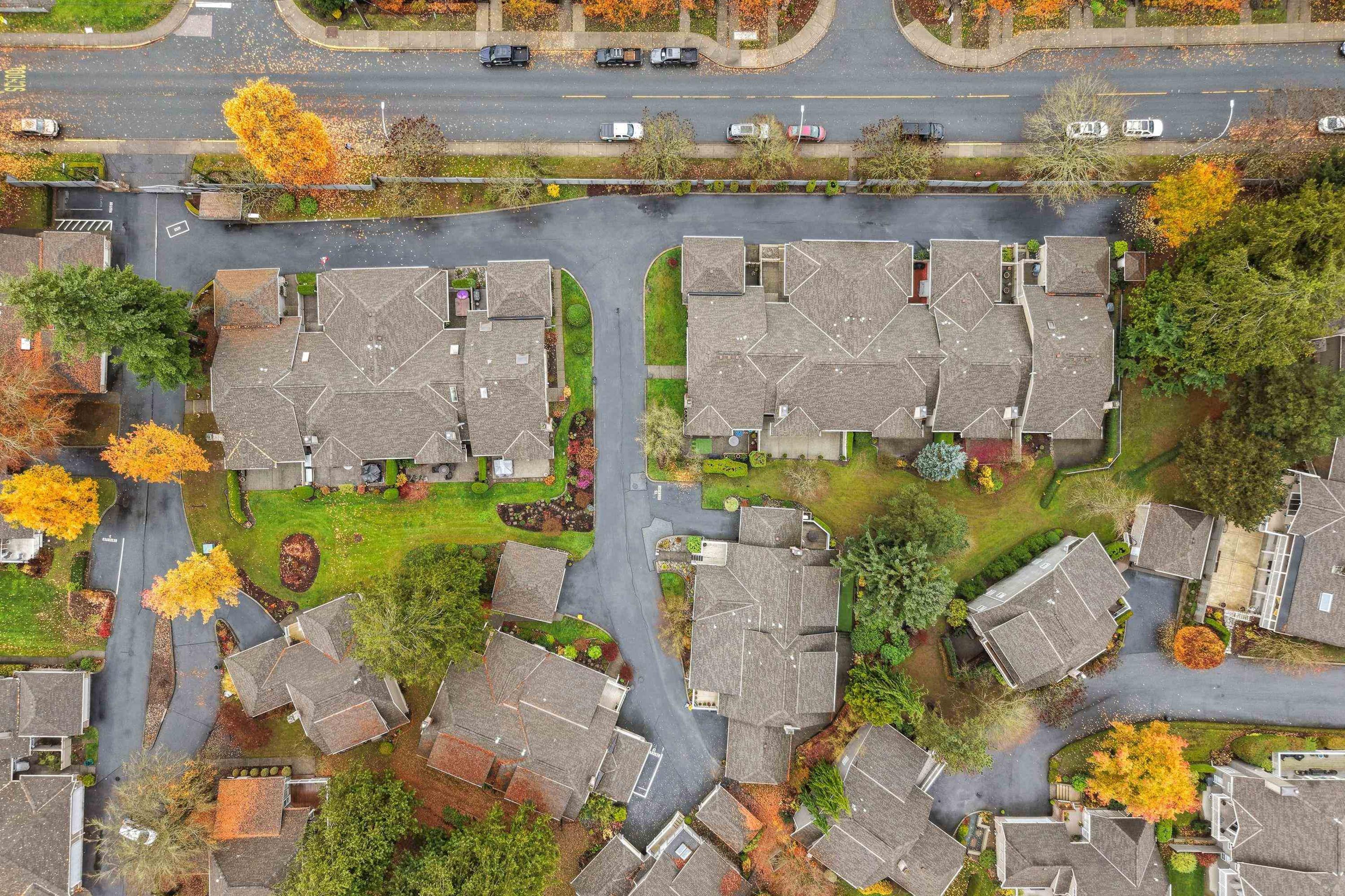 21848 50 Avenue, Langley - Exteriors - Full Complex View, Drone/Aerial View - Photo 6