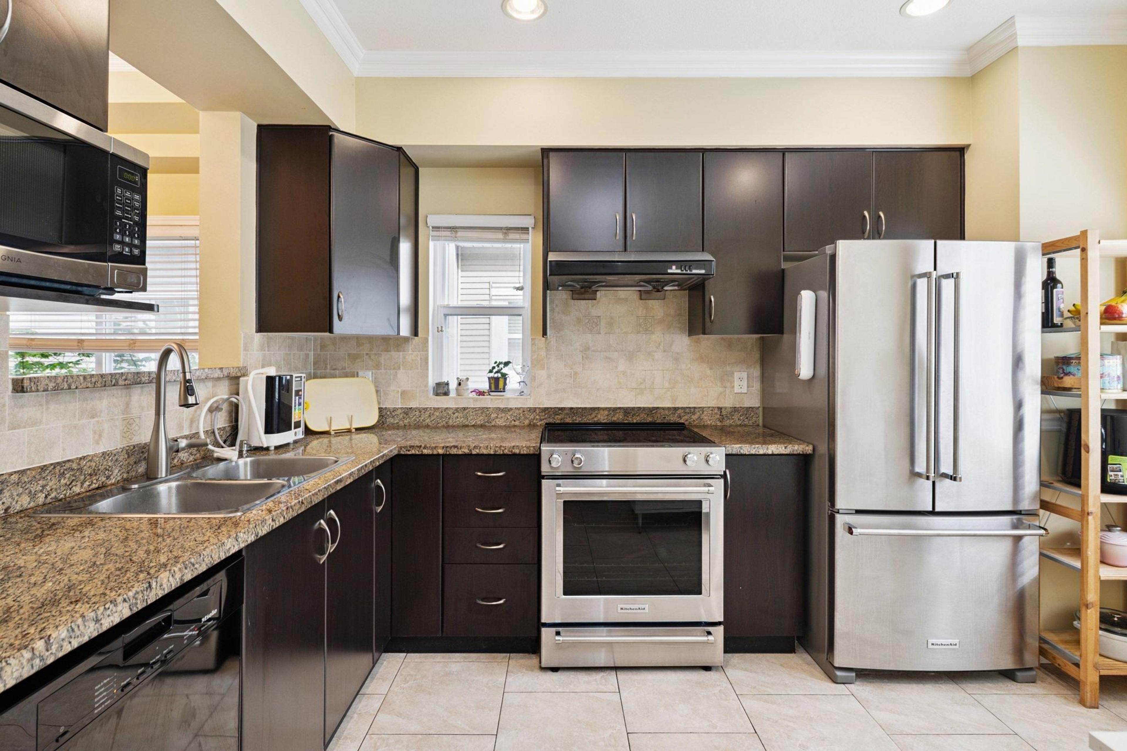 #16 9451 GRANVILLE AVENUE - 13