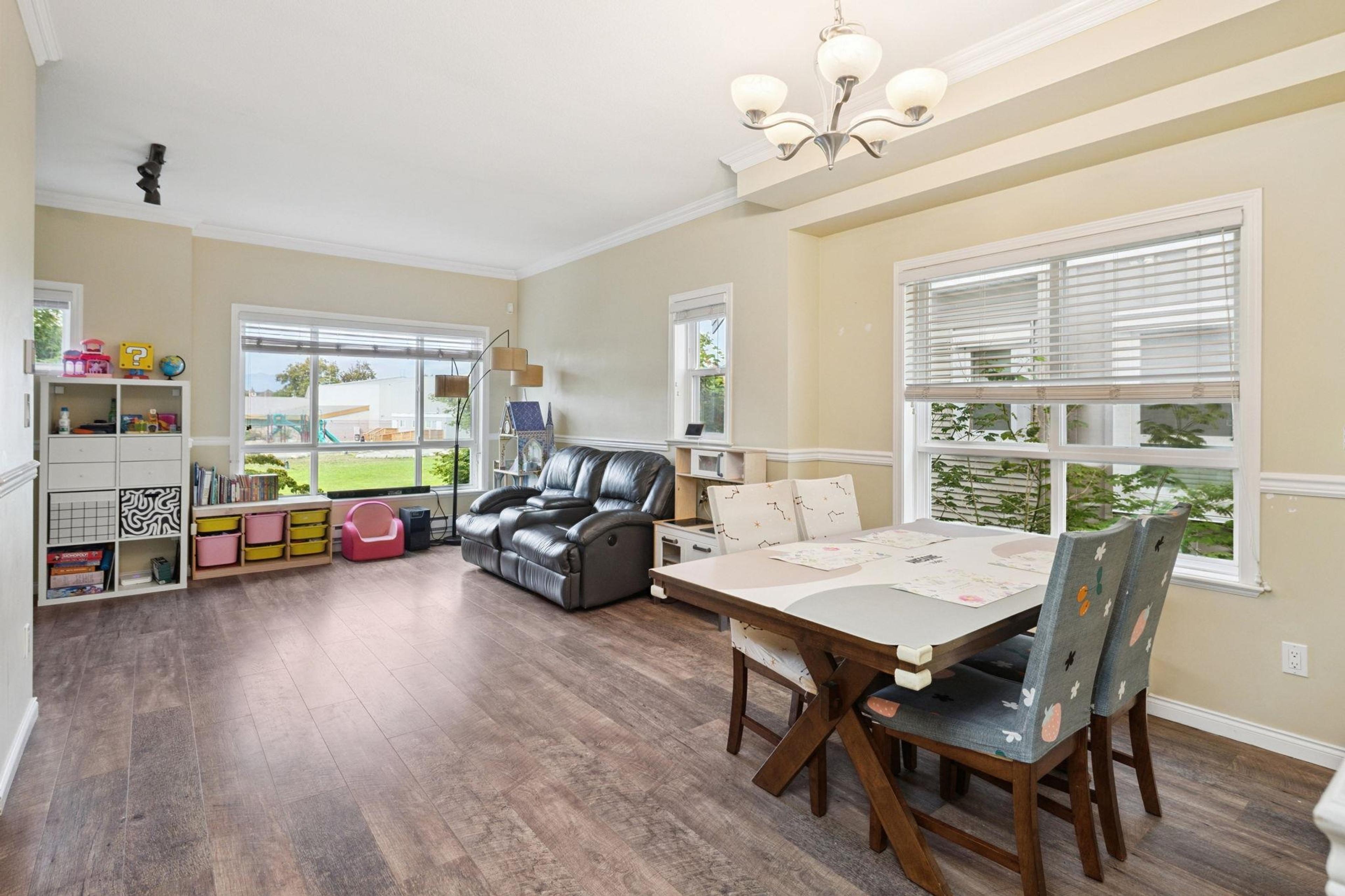 #16 9451 GRANVILLE AVENUE - 8