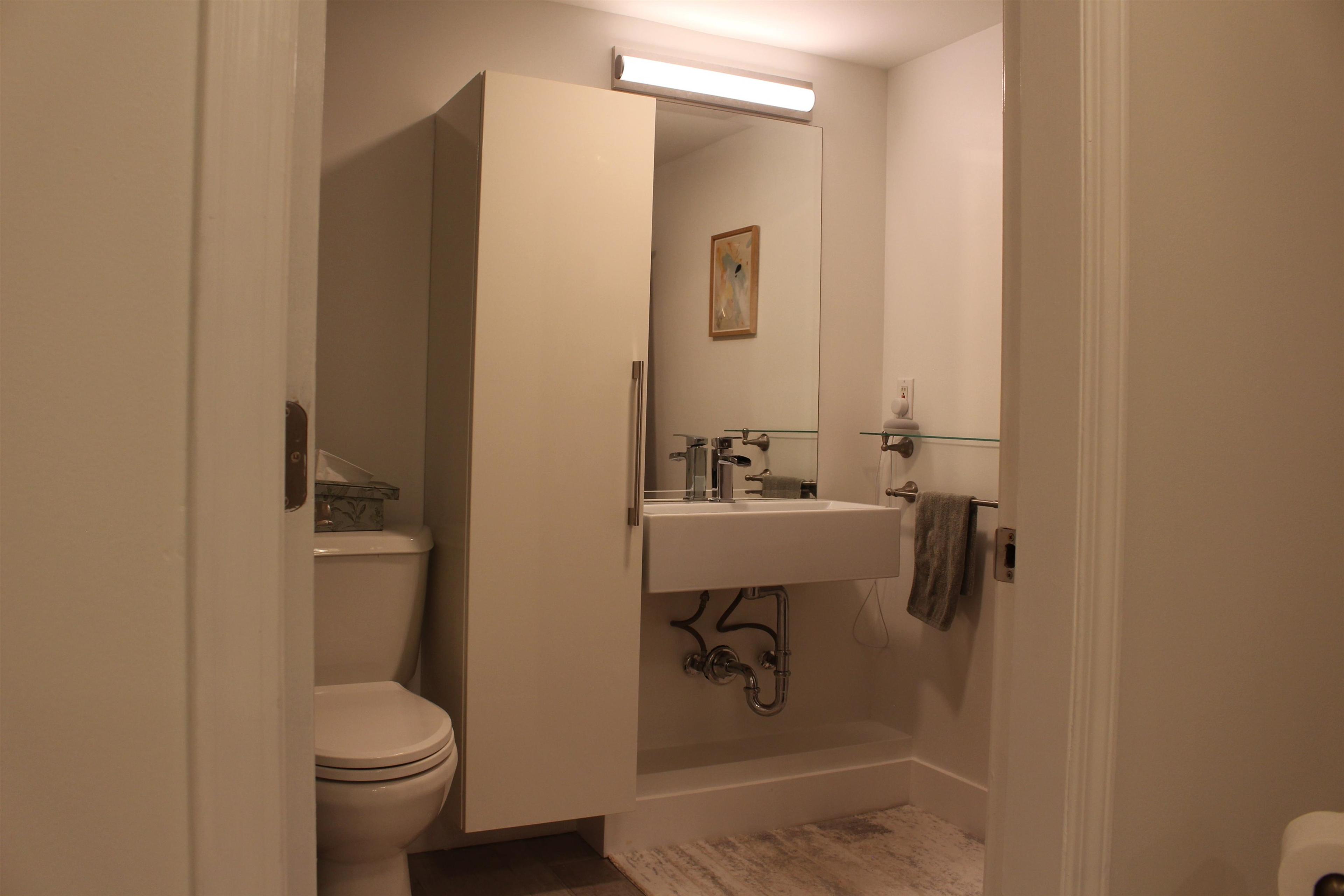 #101 525 AGNES STREET - 11