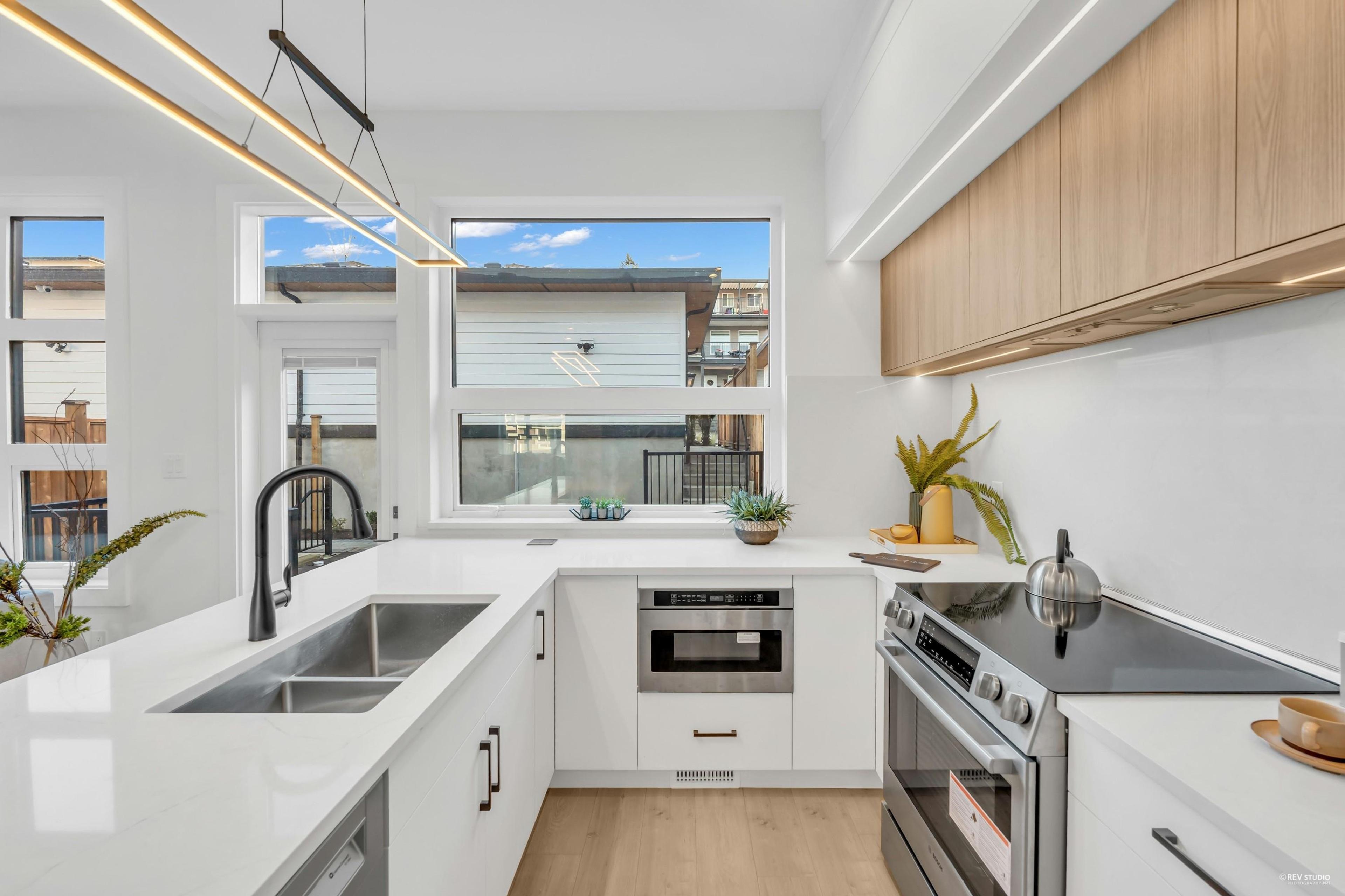 13638 232 STREET - 7