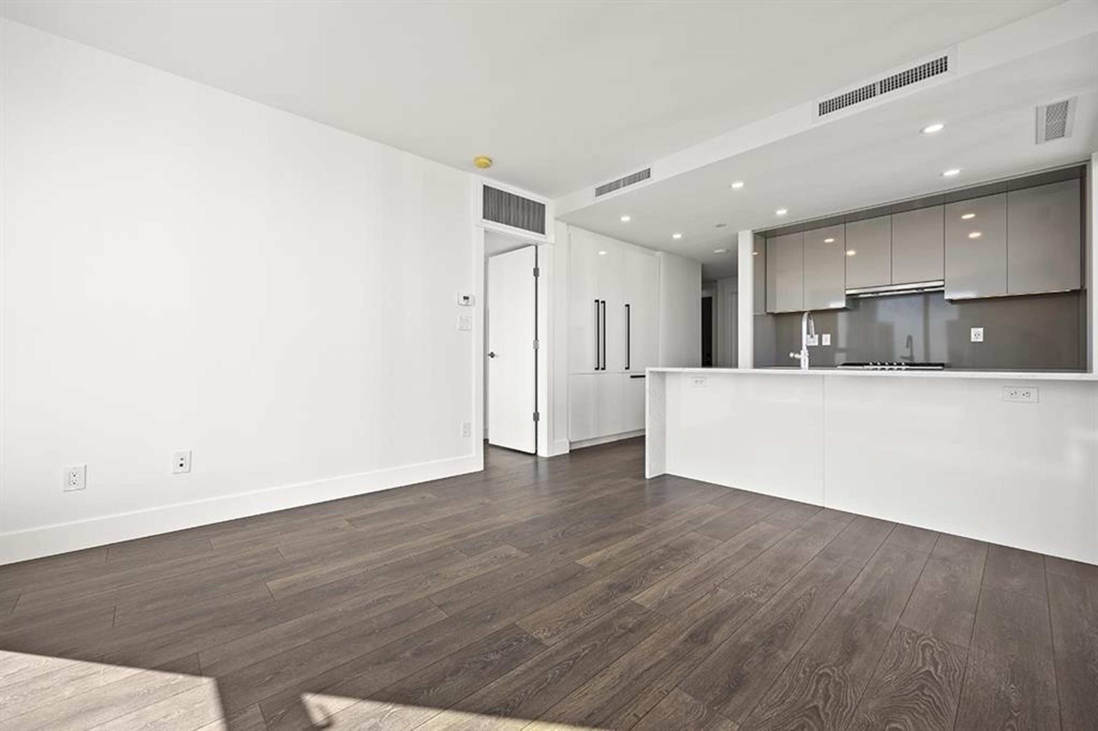 #2602 4711 HAZEL STREET - 14