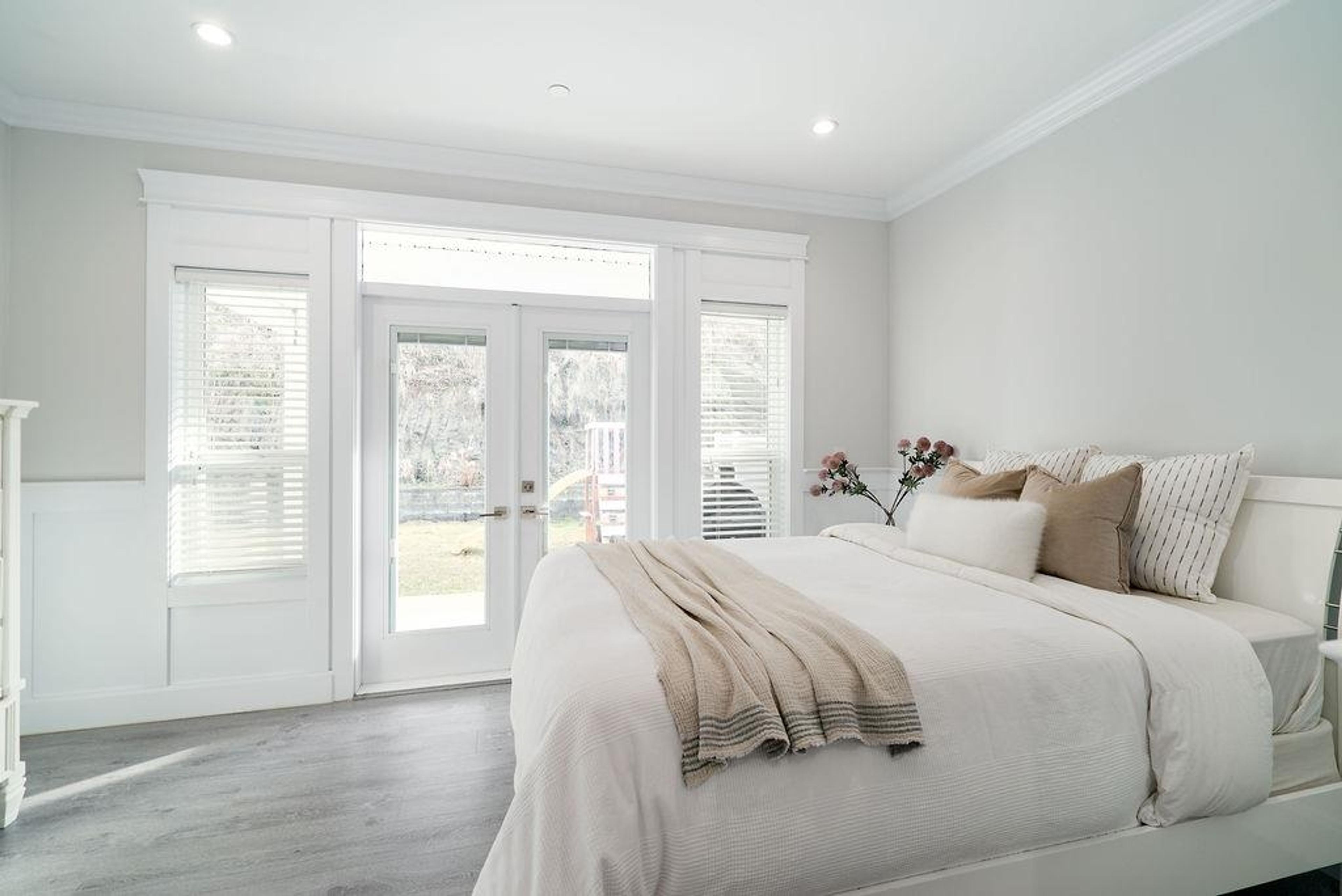 25540 GODWIN DRIVE - 13