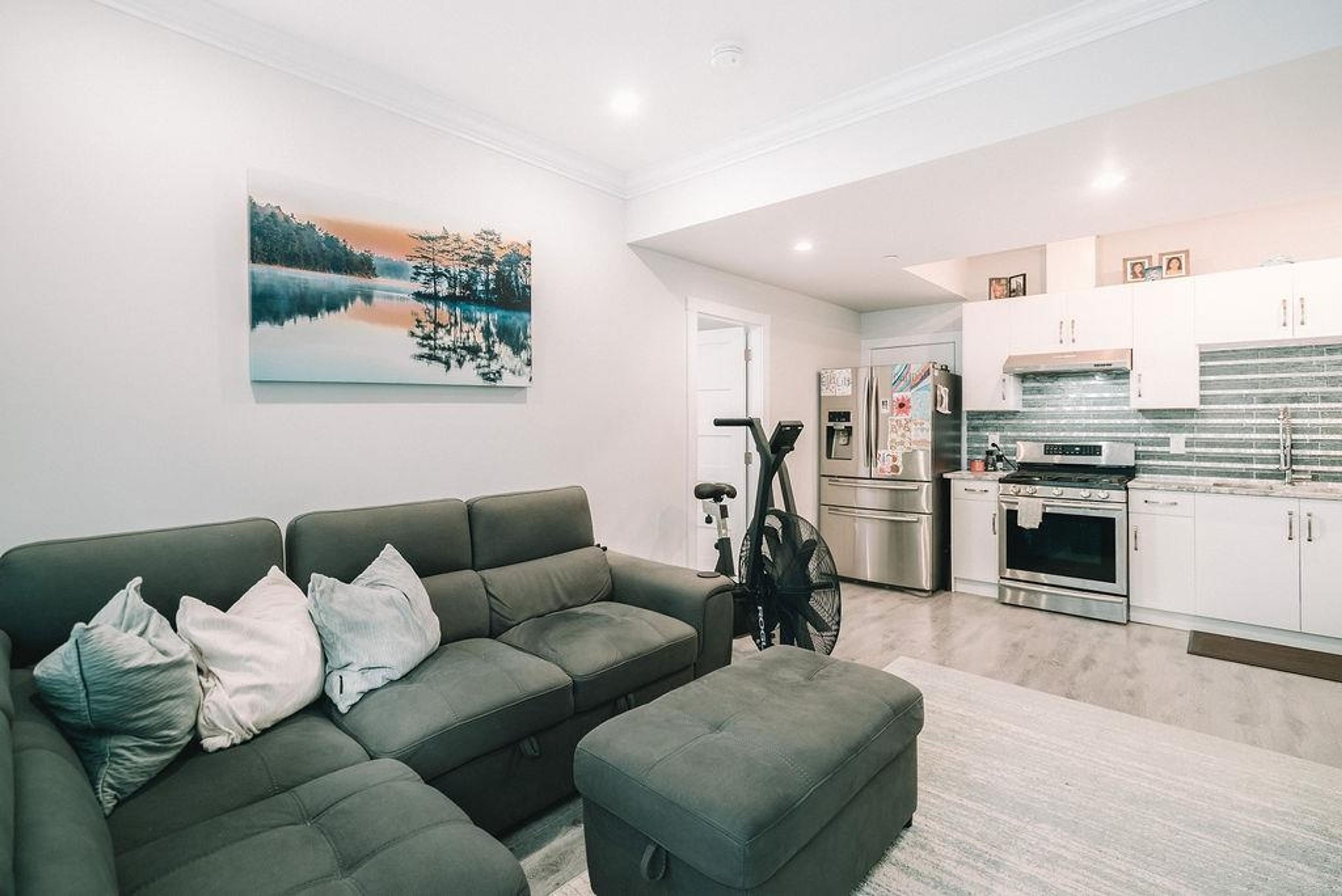 25540 GODWIN DRIVE - 31