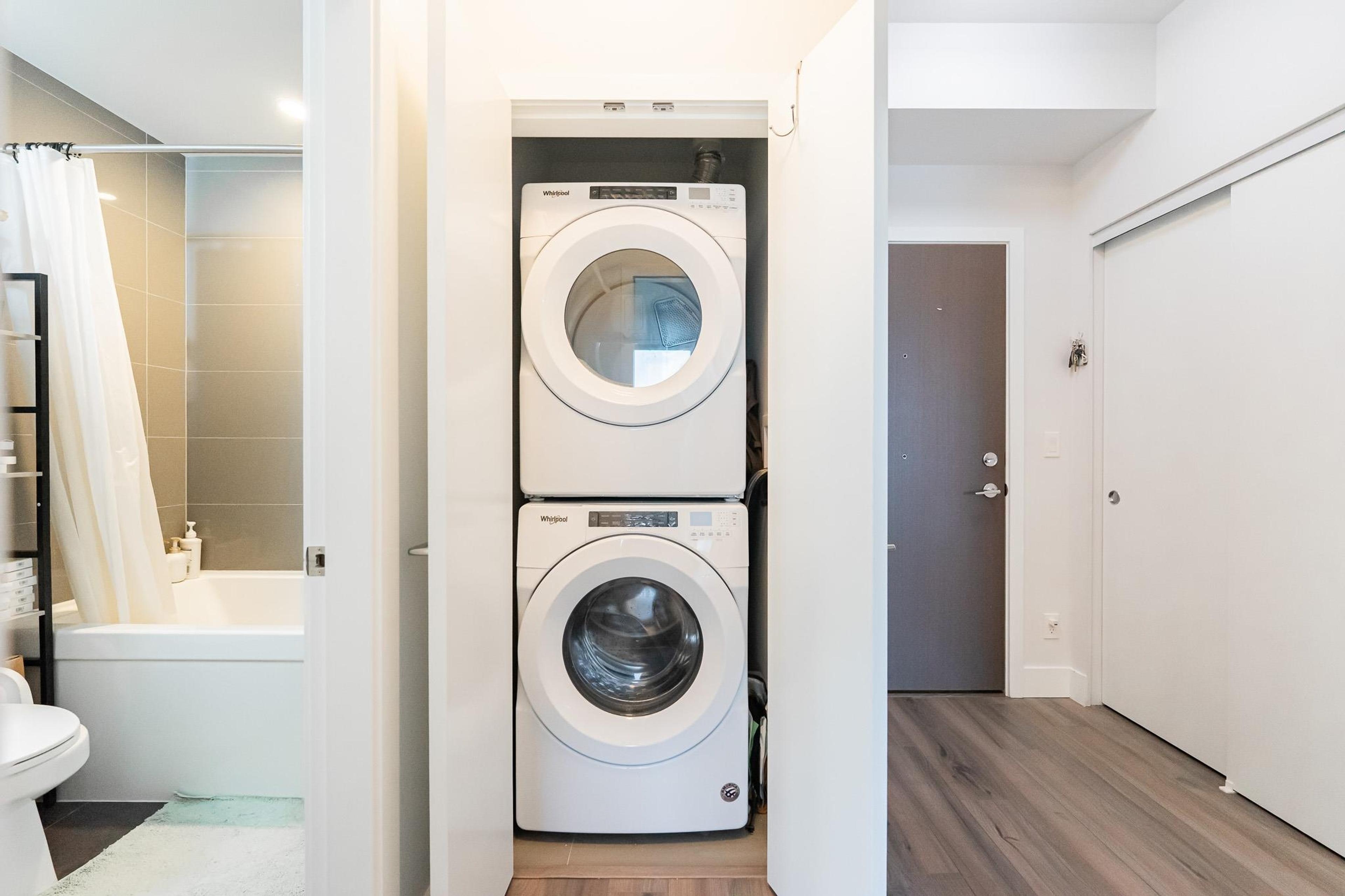 #PH35 5355 LANE STREET - 13