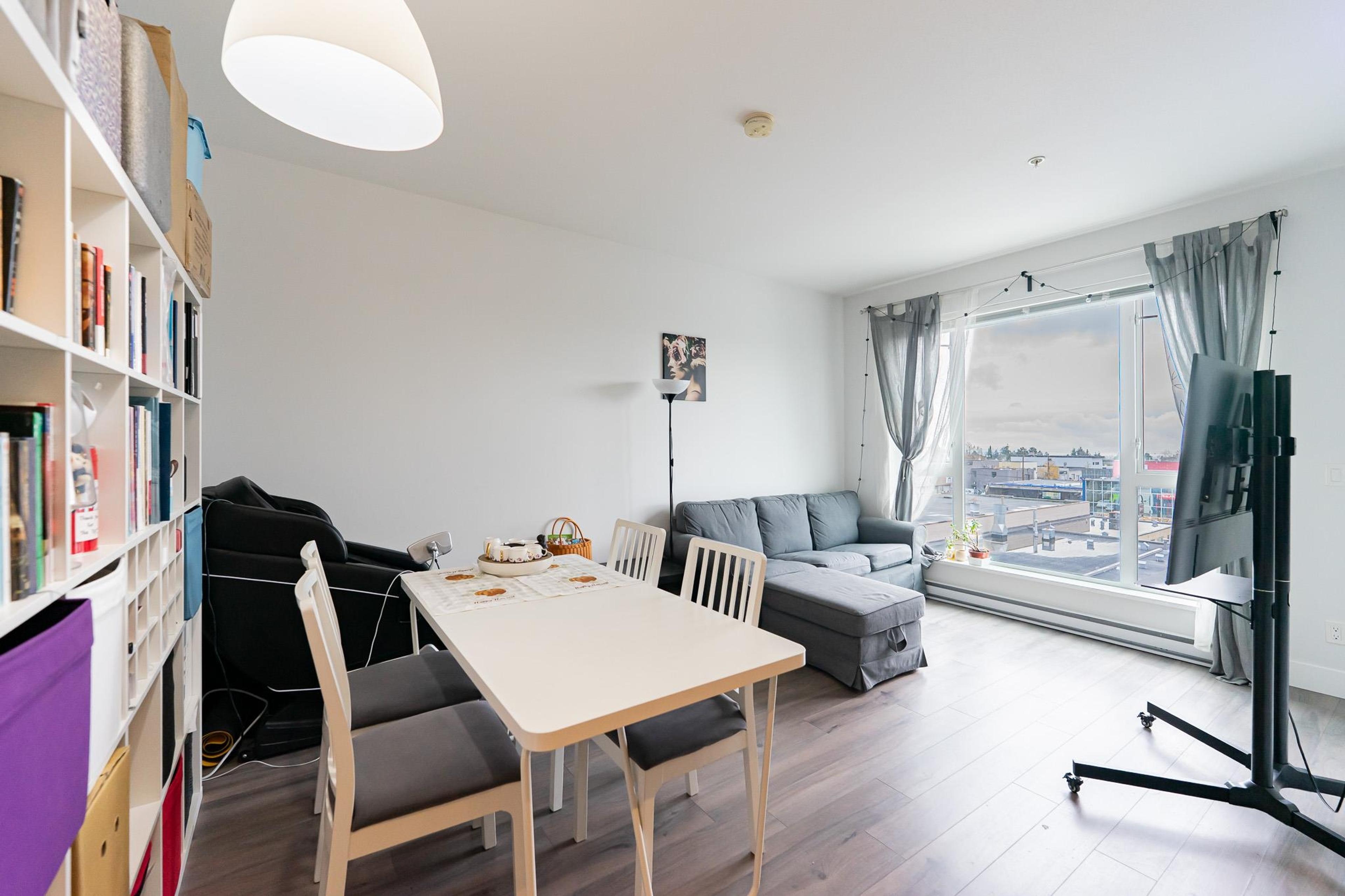 #PH35 5355 LANE STREET - 10