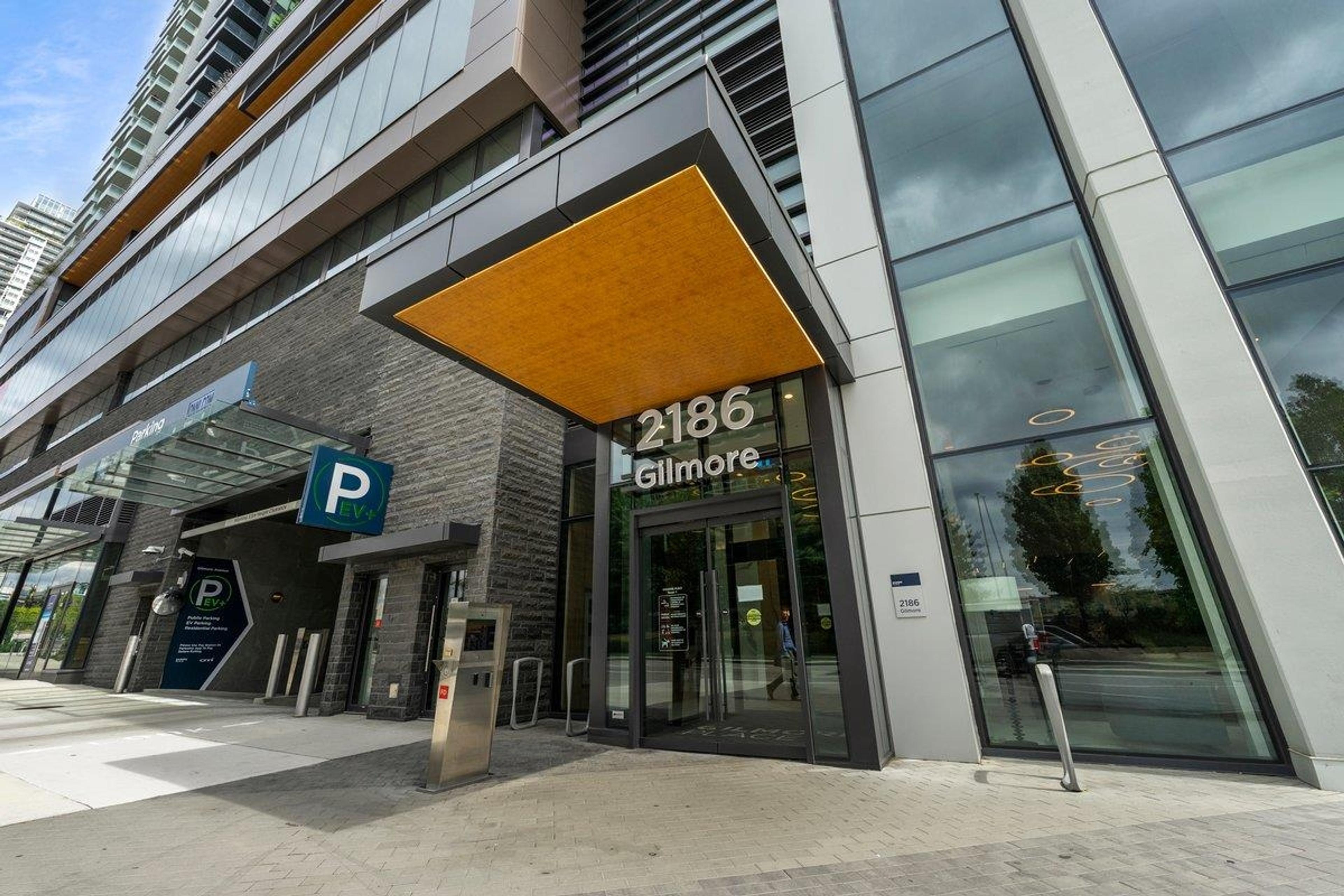 #1711 2186 GILMORE AVENUE - Image 2