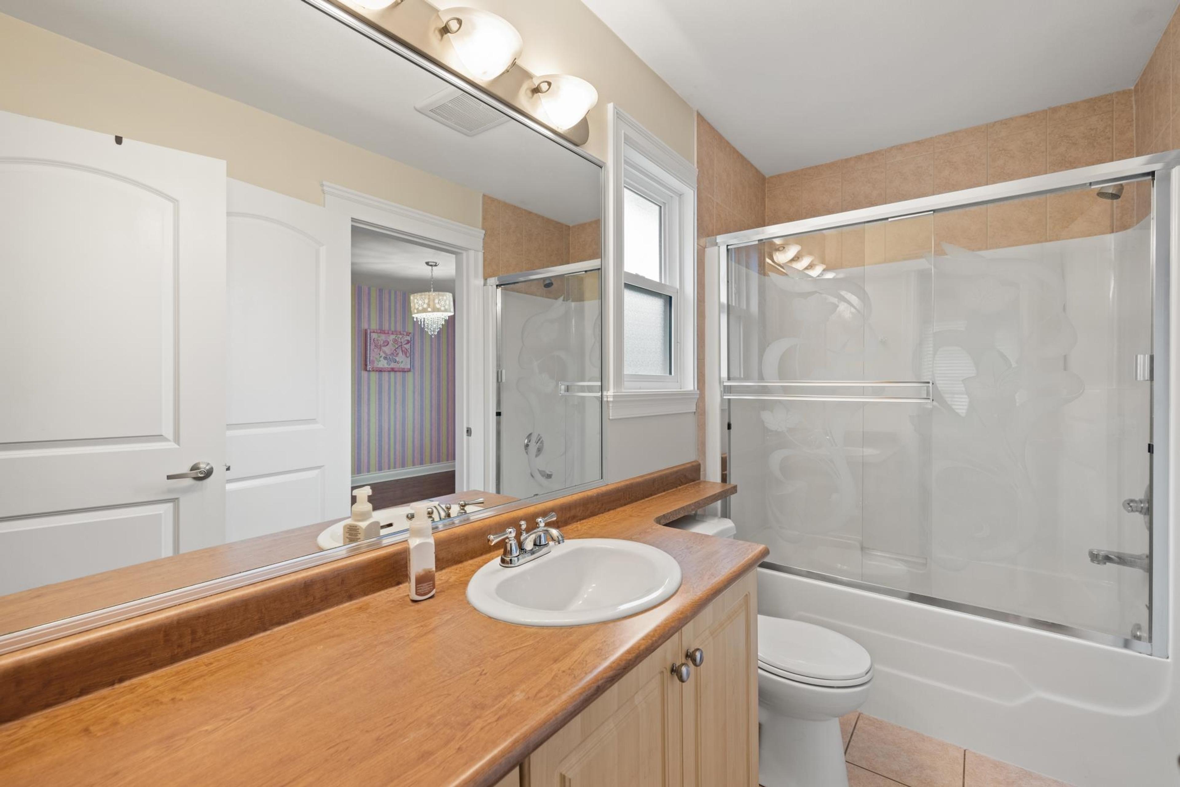 16416 92A AVENUE - 23