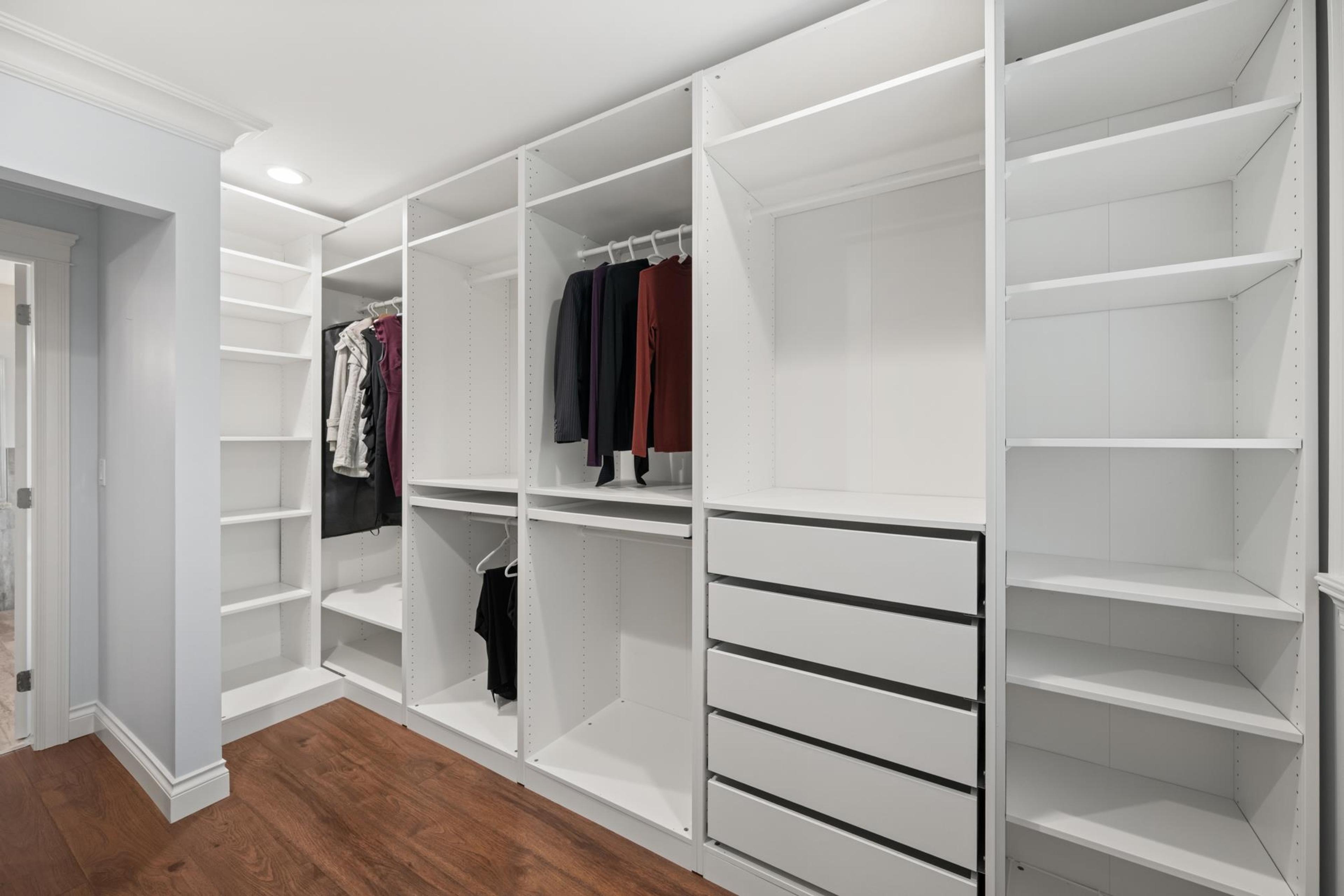 16416 92A AVENUE - 20