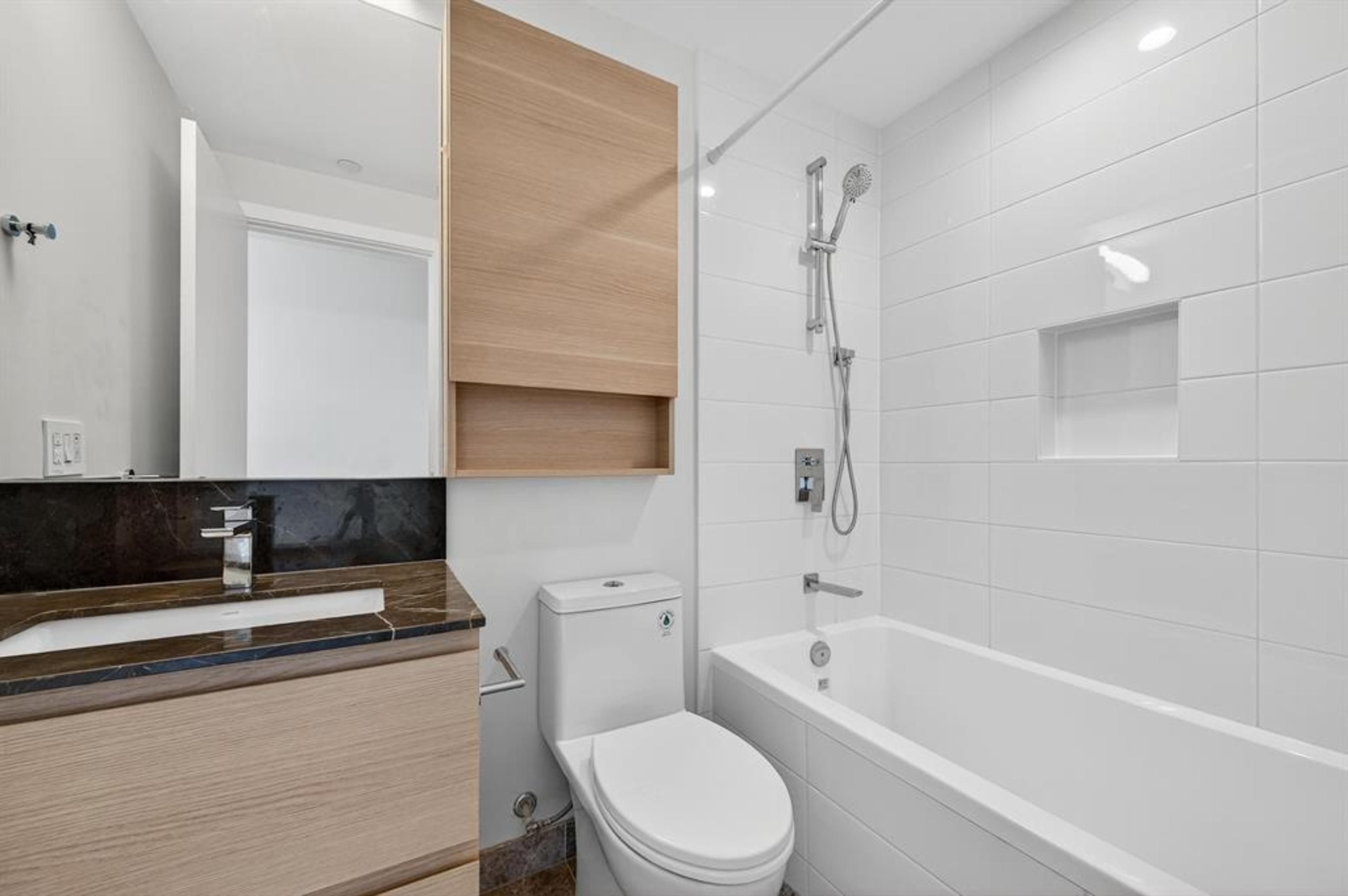 #1804 308 MORRISSEY ROAD - 15