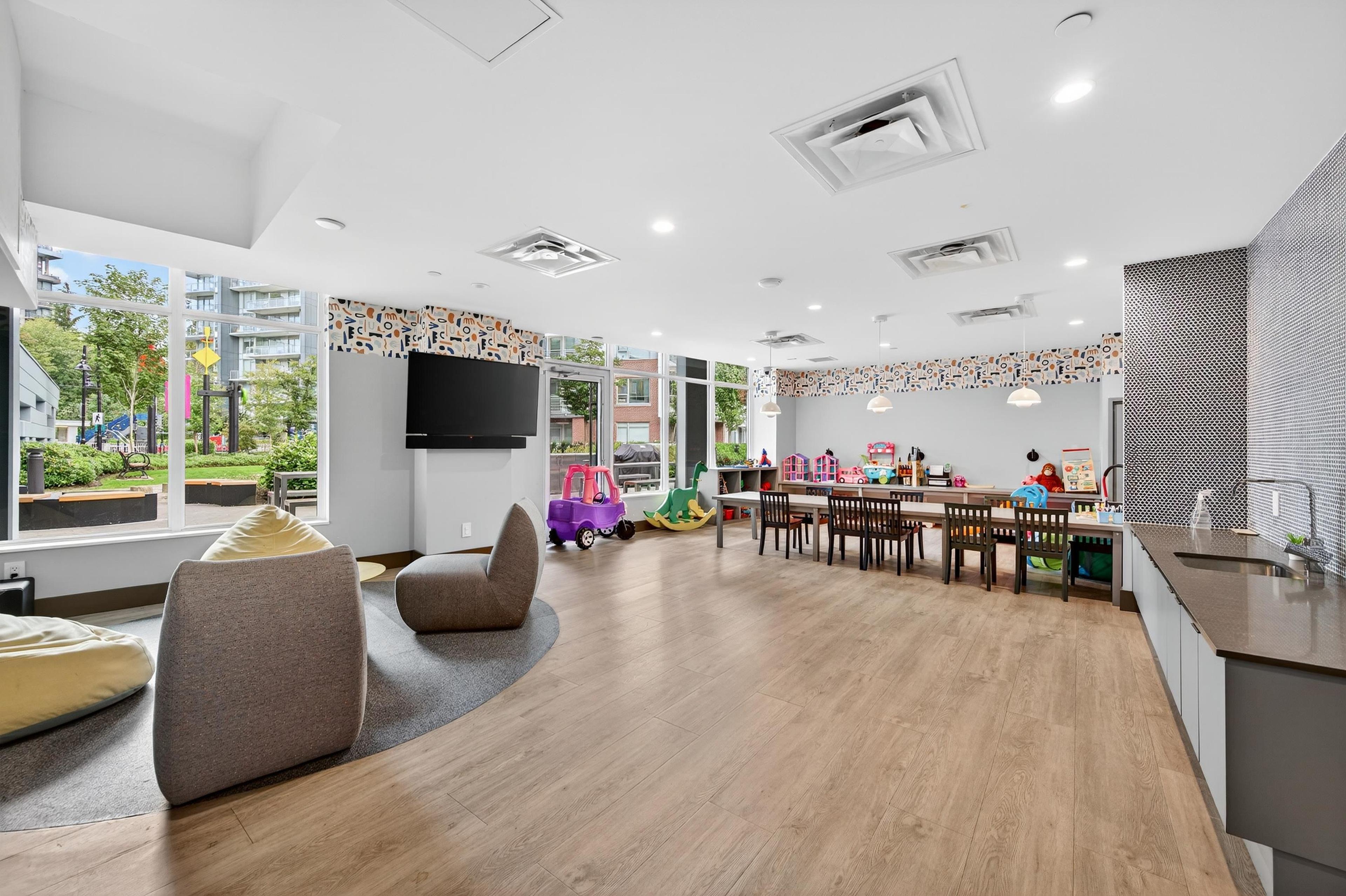 #1804 308 MORRISSEY ROAD - 31